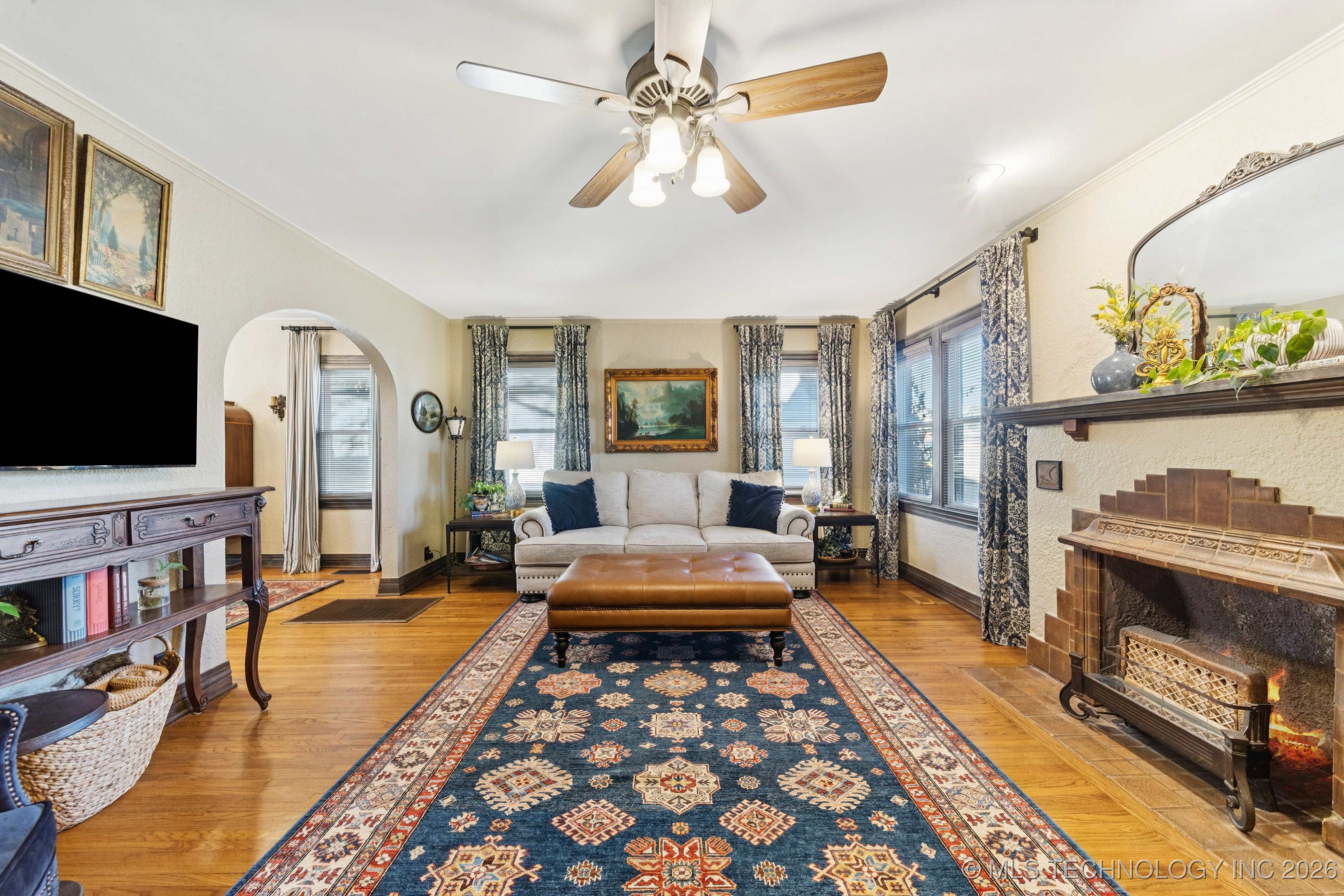 1544 S Columbia Place Property Photo 8