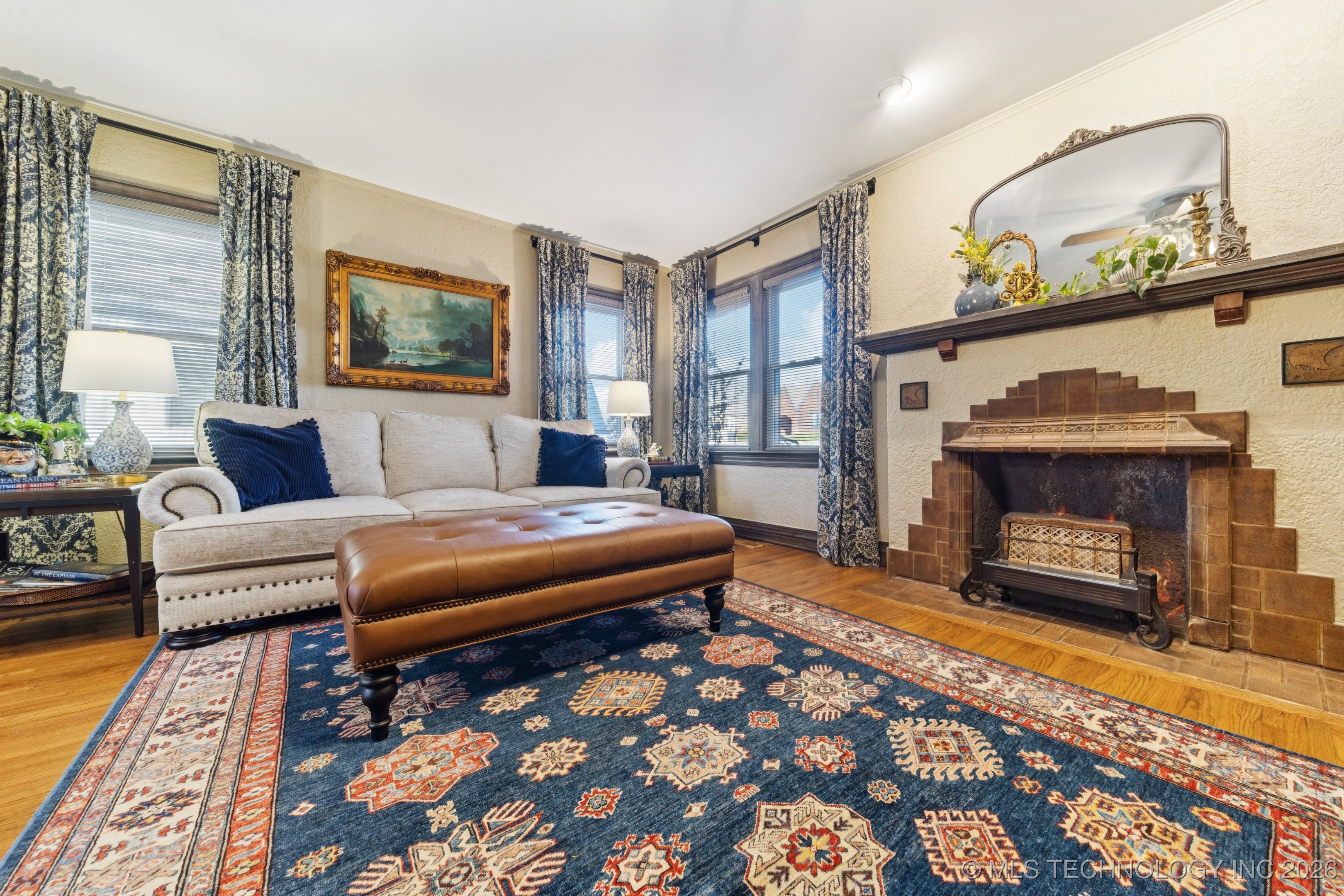 1544 S Columbia Place Property Photo 9