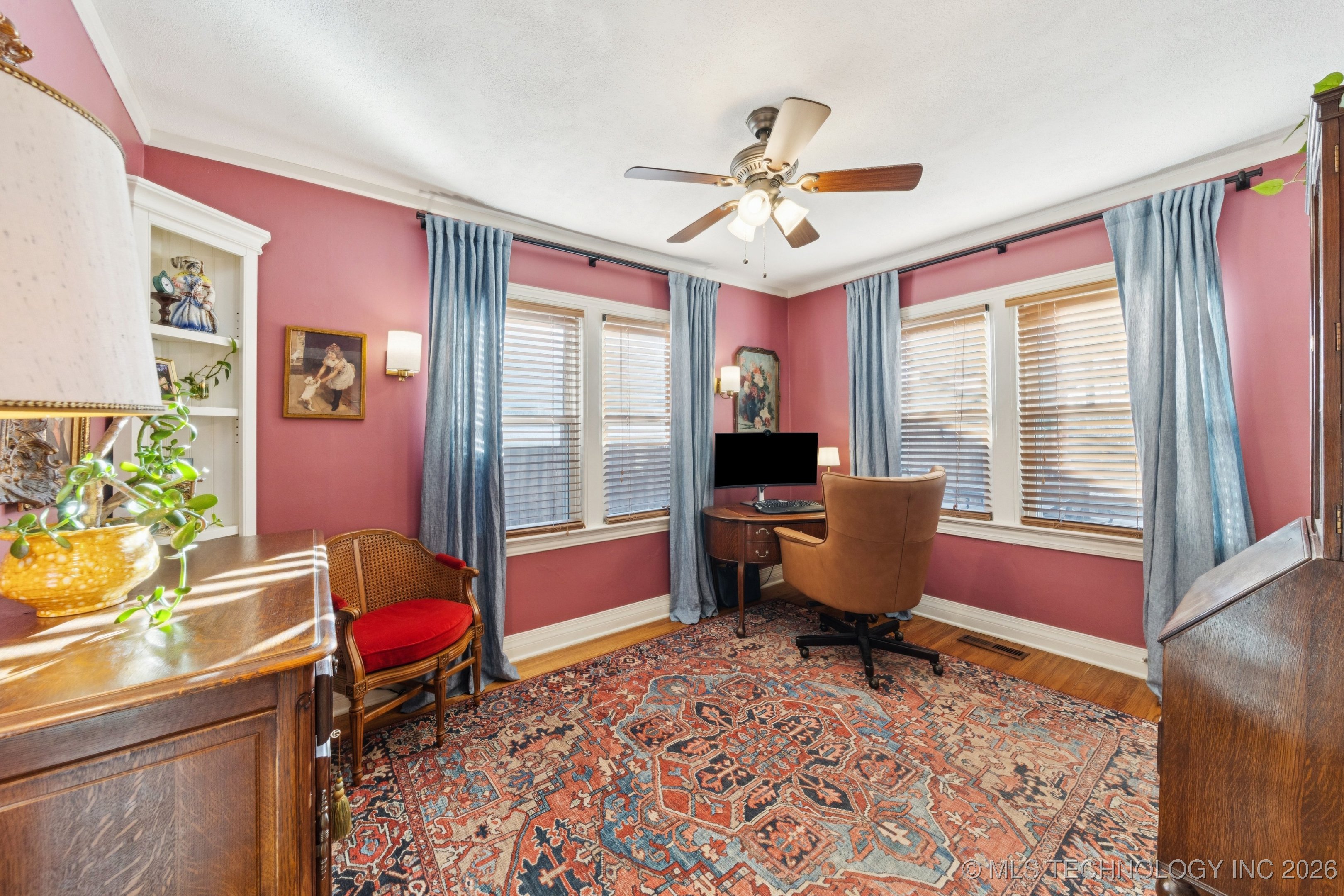 1544 S Columbia Place Property Photo 20