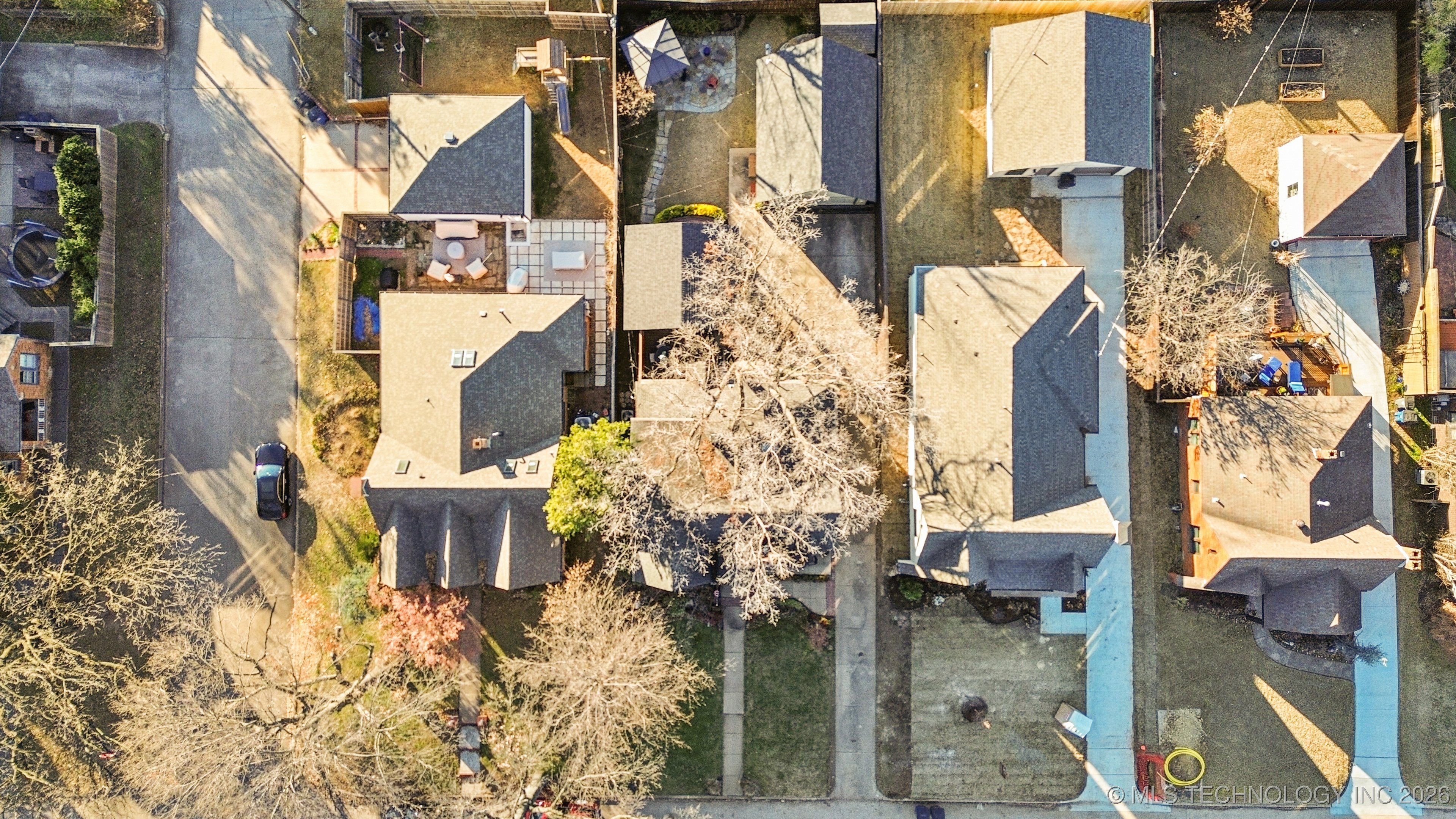 1544 S Columbia Place Property Photo 35