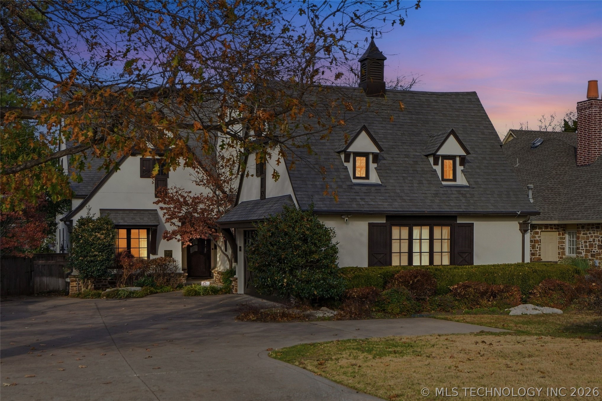 2603 E 22nd Place Property Photo 1