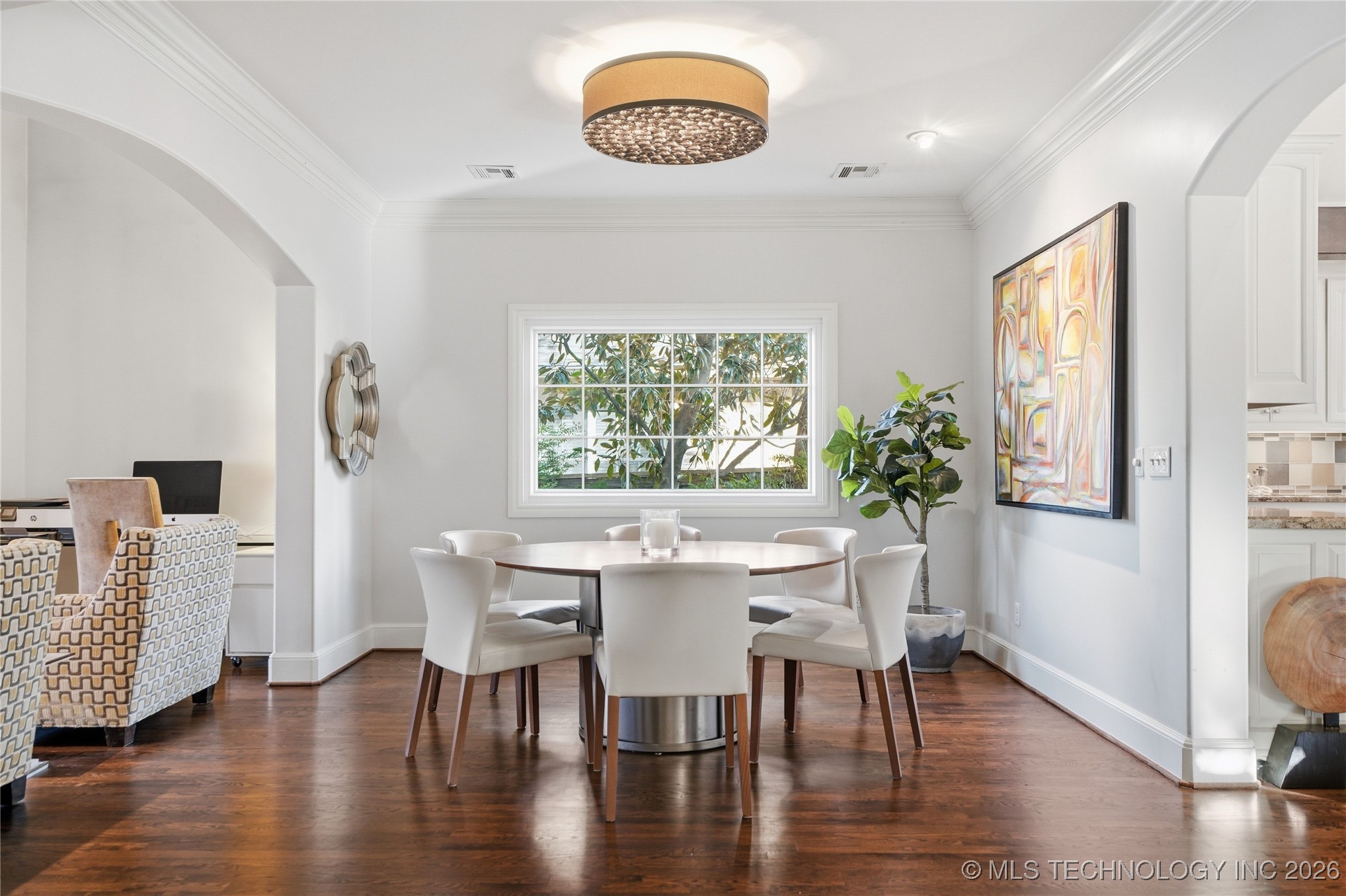 2603 E 22nd Place Property Photo 8