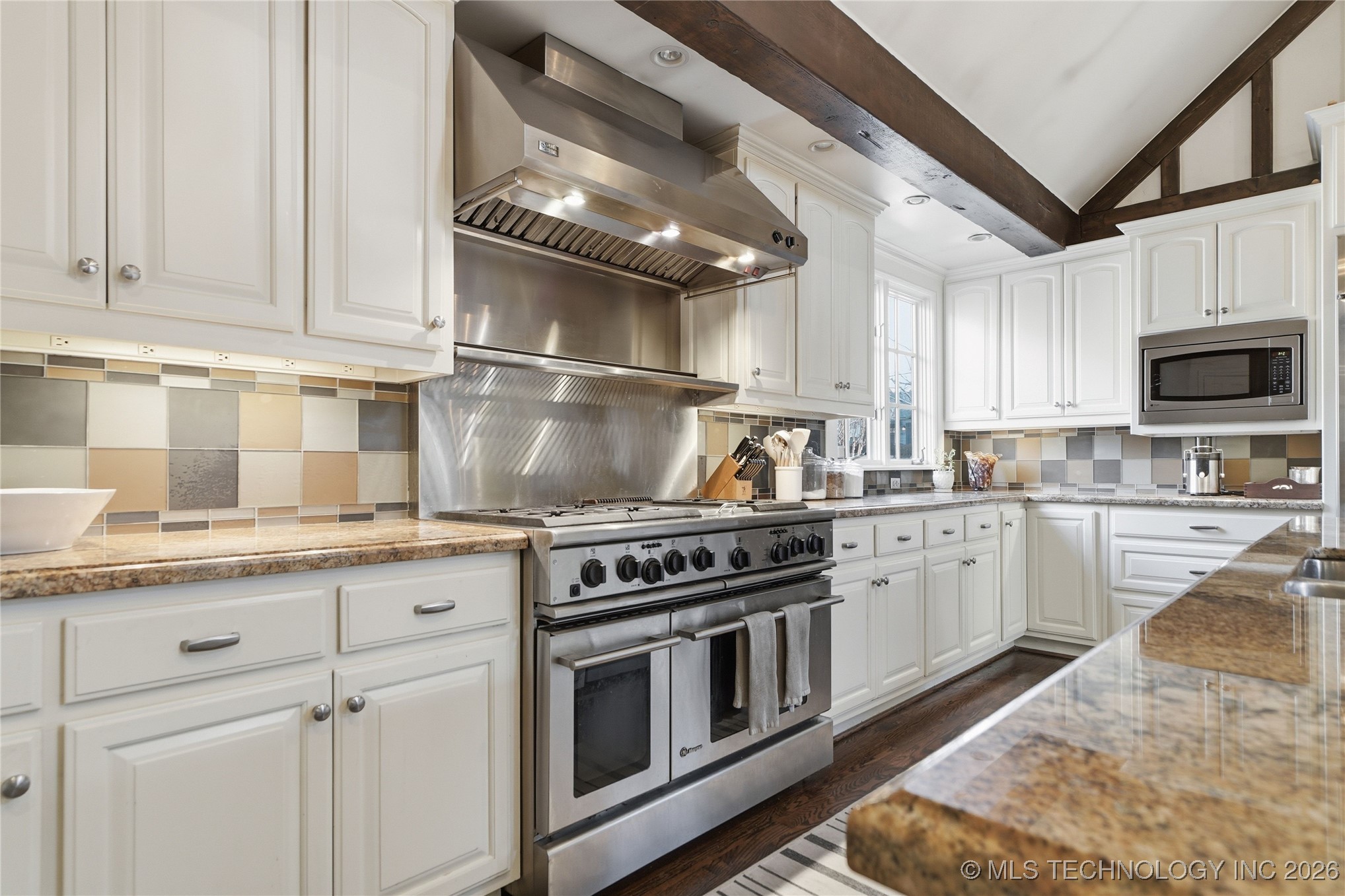 2603 E 22nd Place Property Photo 22