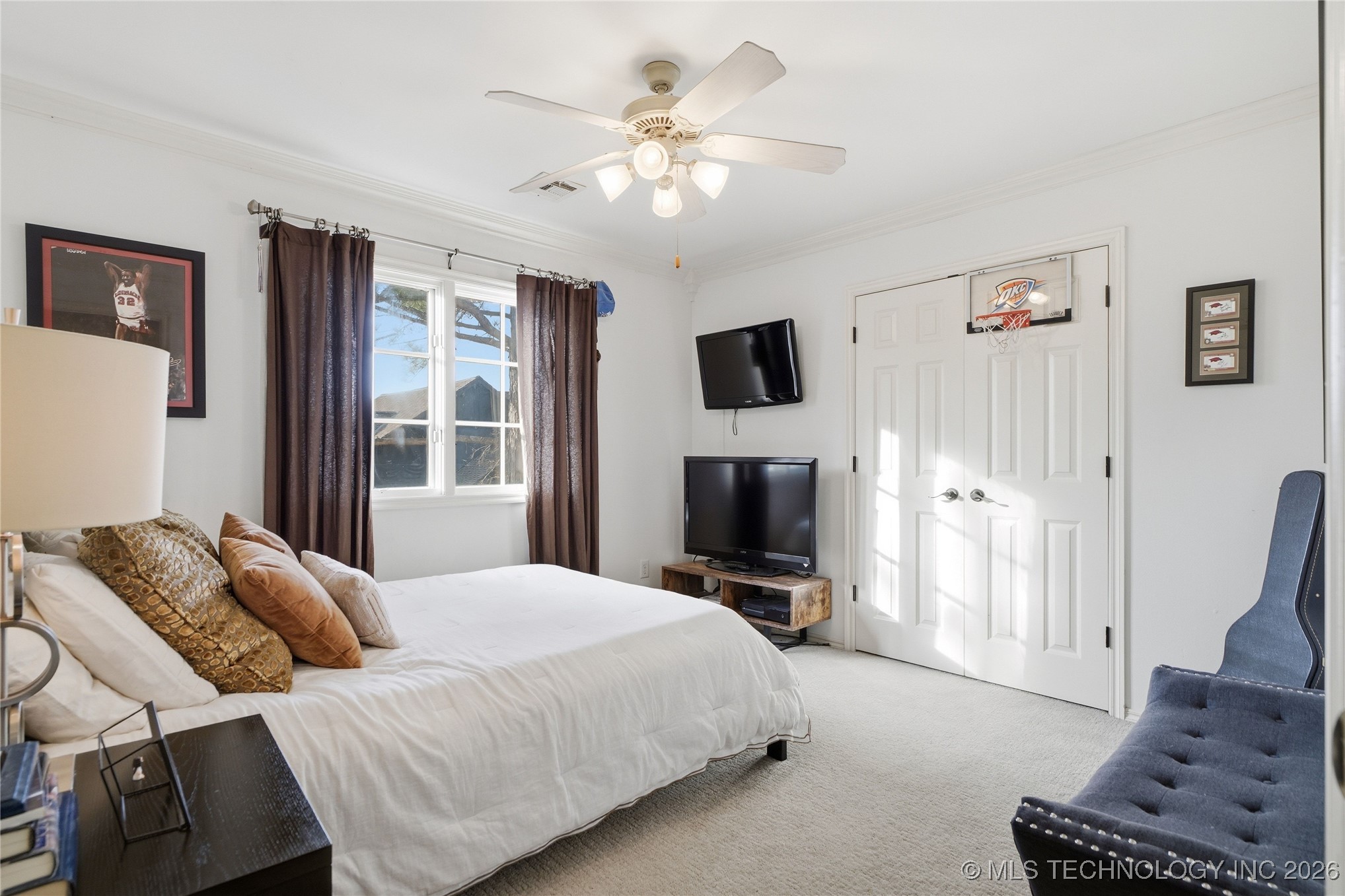 2603 E 22nd Place Property Photo 42