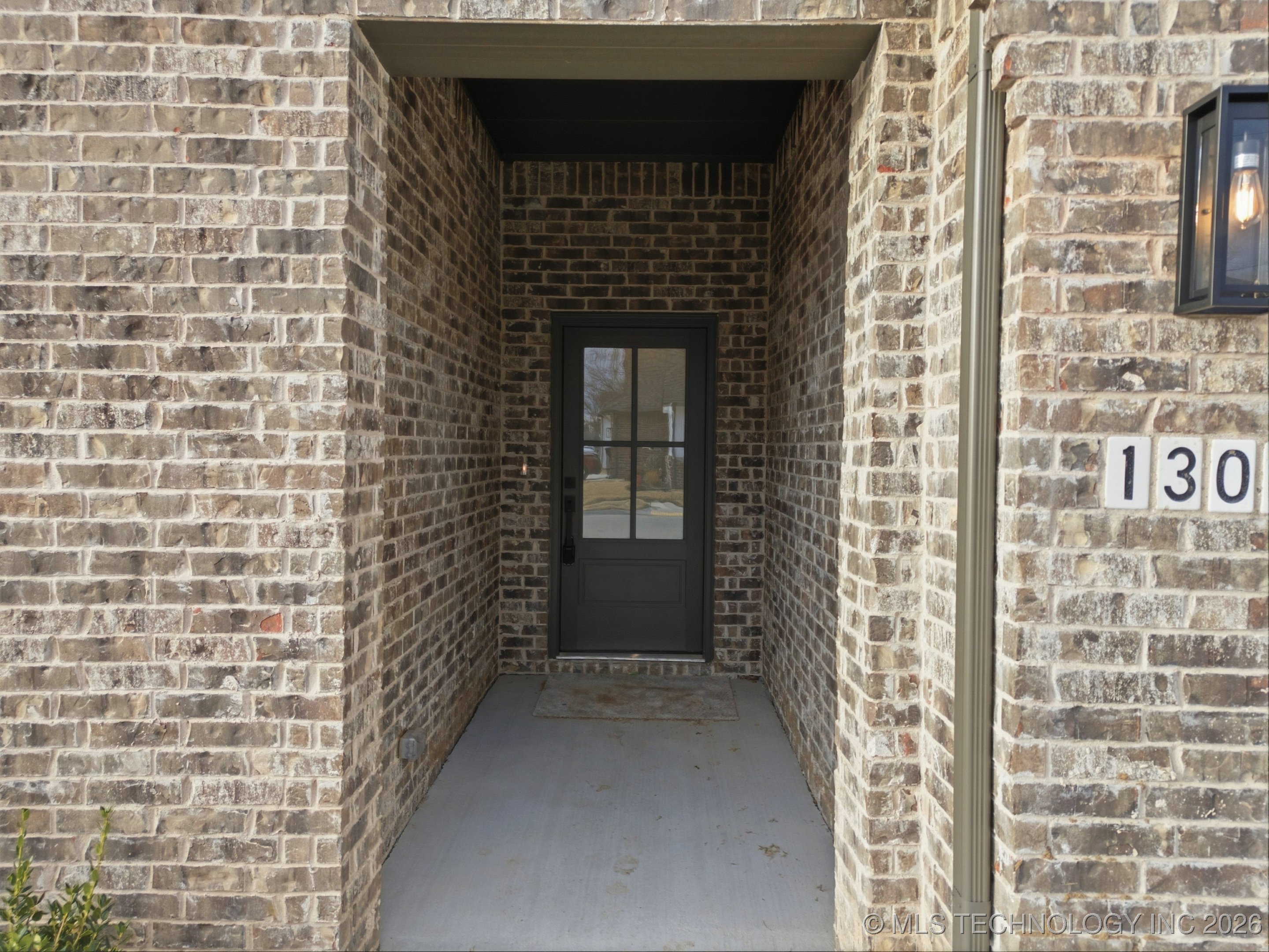 1300 N Beech Street Property Photo 4