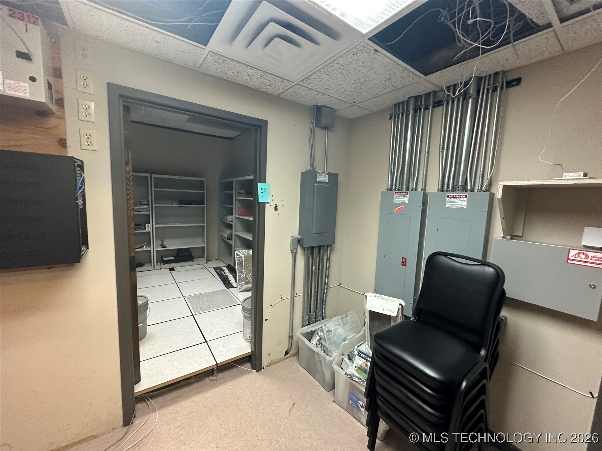 7100 N Classen Boulevard 400 Property Photo 19