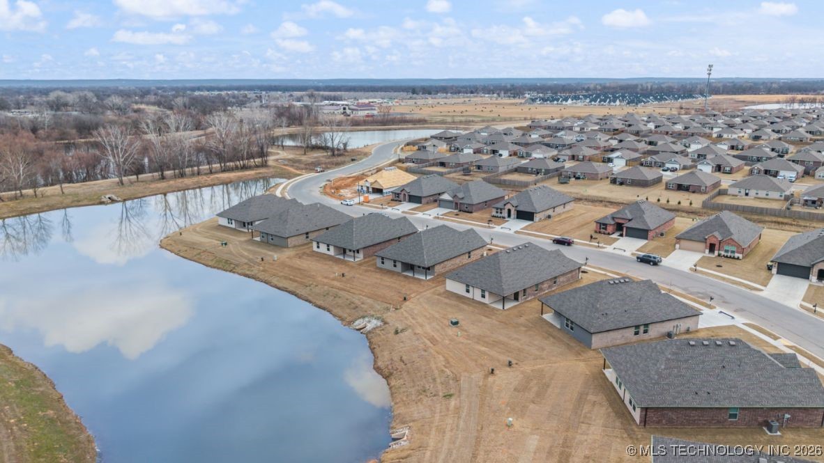 7530 E 156th Place S Property Photo 14