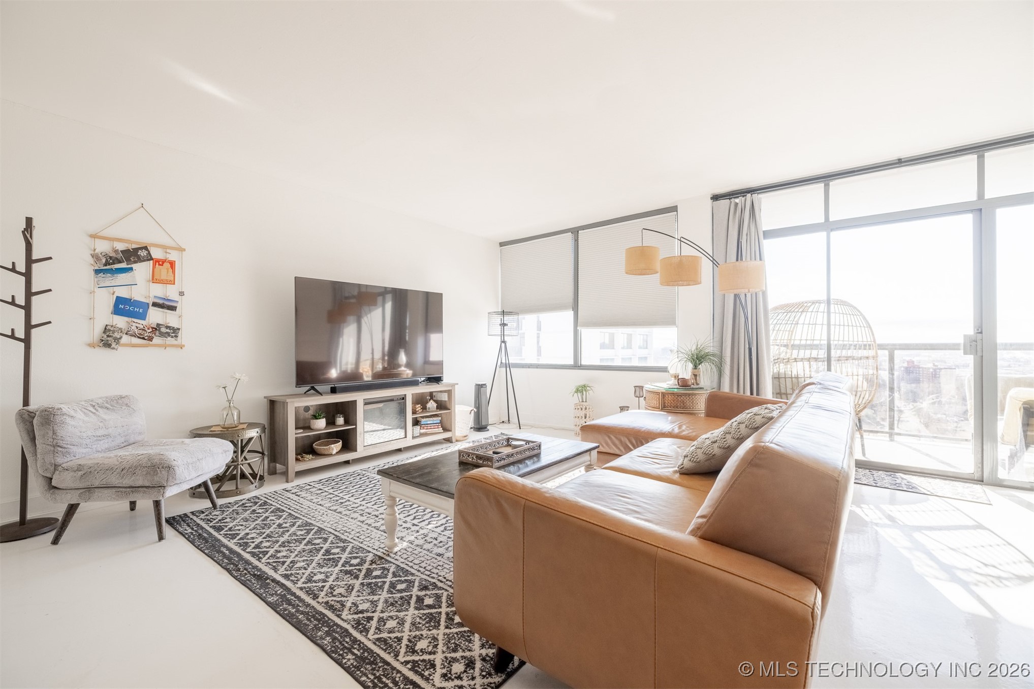 450 W 7th Street 1905 Property Photo 20