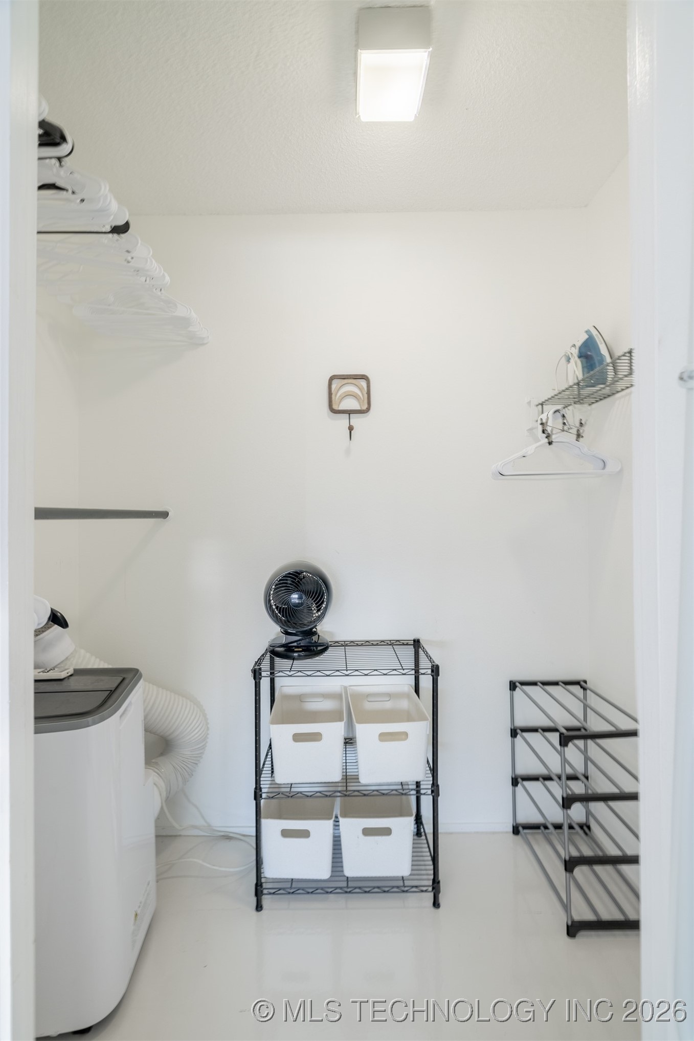 450 W 7th Street 1905 Property Photo 32