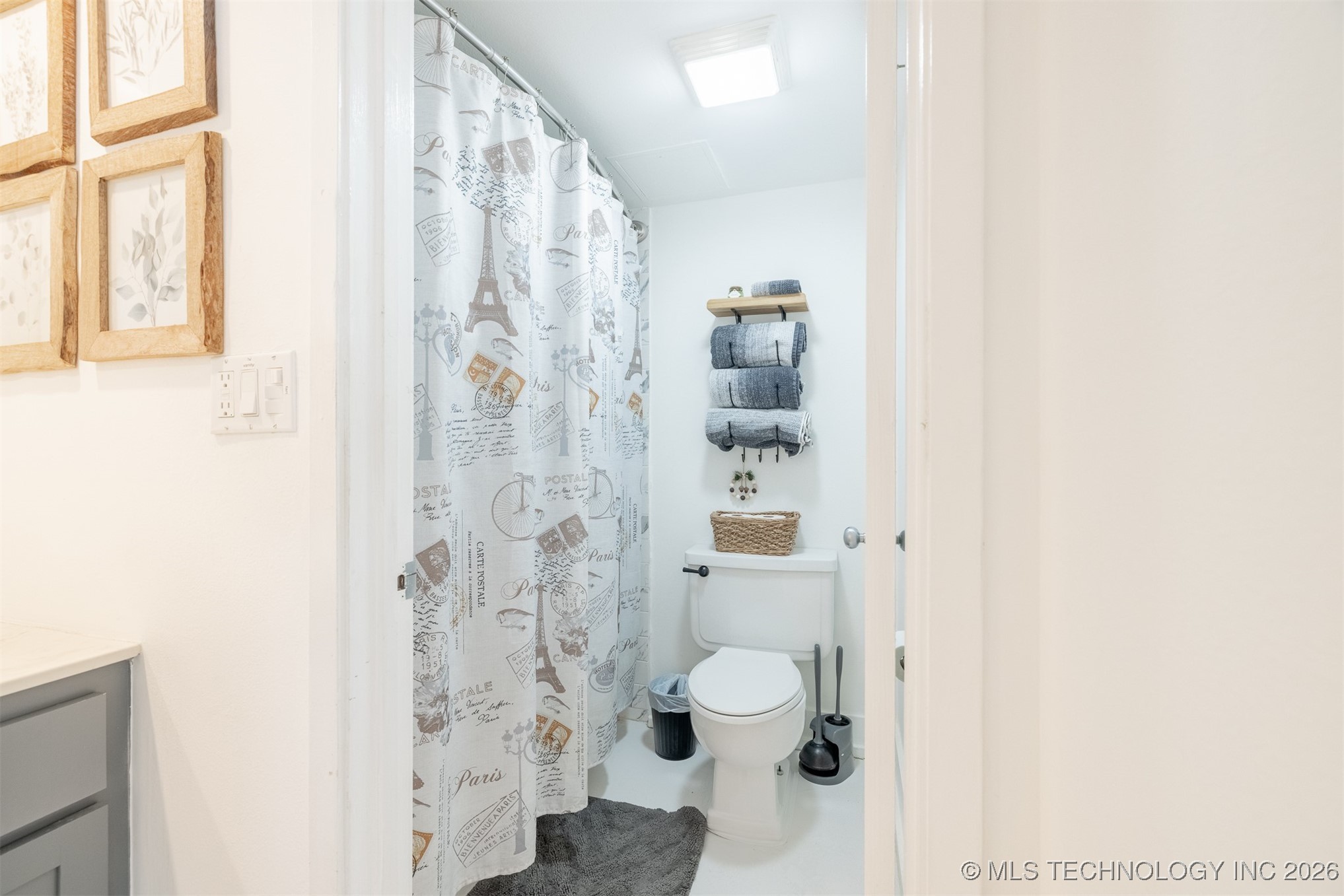 450 W 7th Street 1905 Property Photo 34