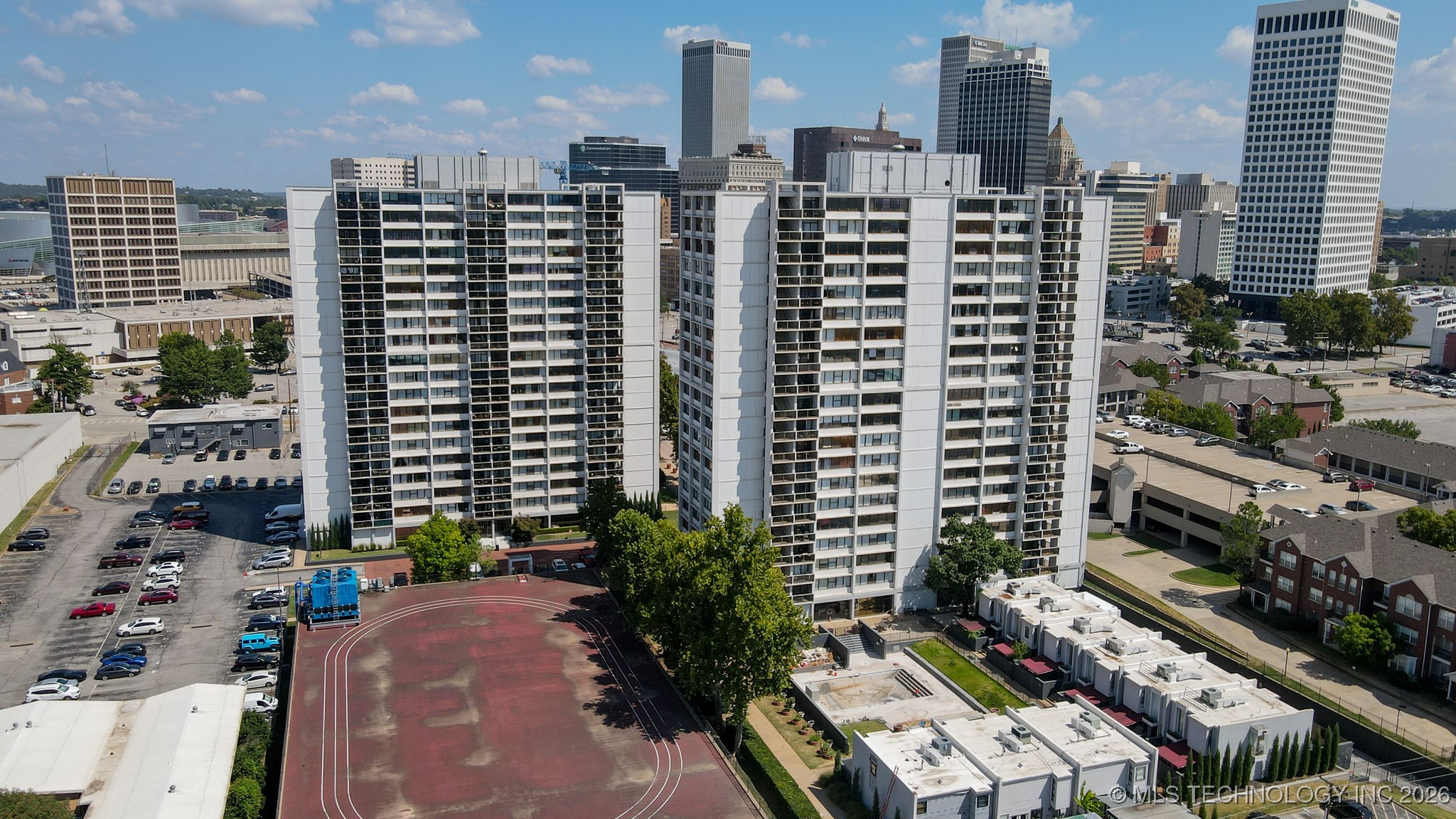 450 W 7th Street 1905 Property Photo 48