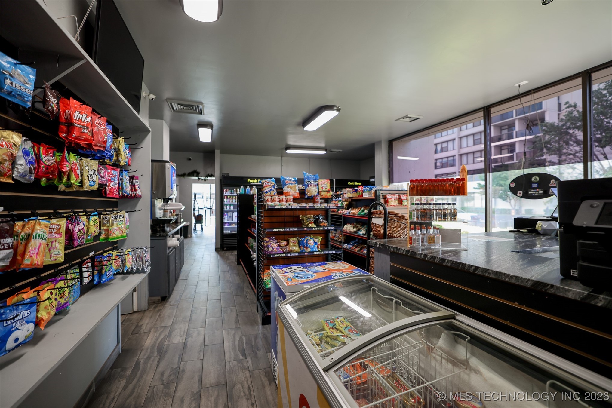 450 W 7th Street 1905 Property Photo 66