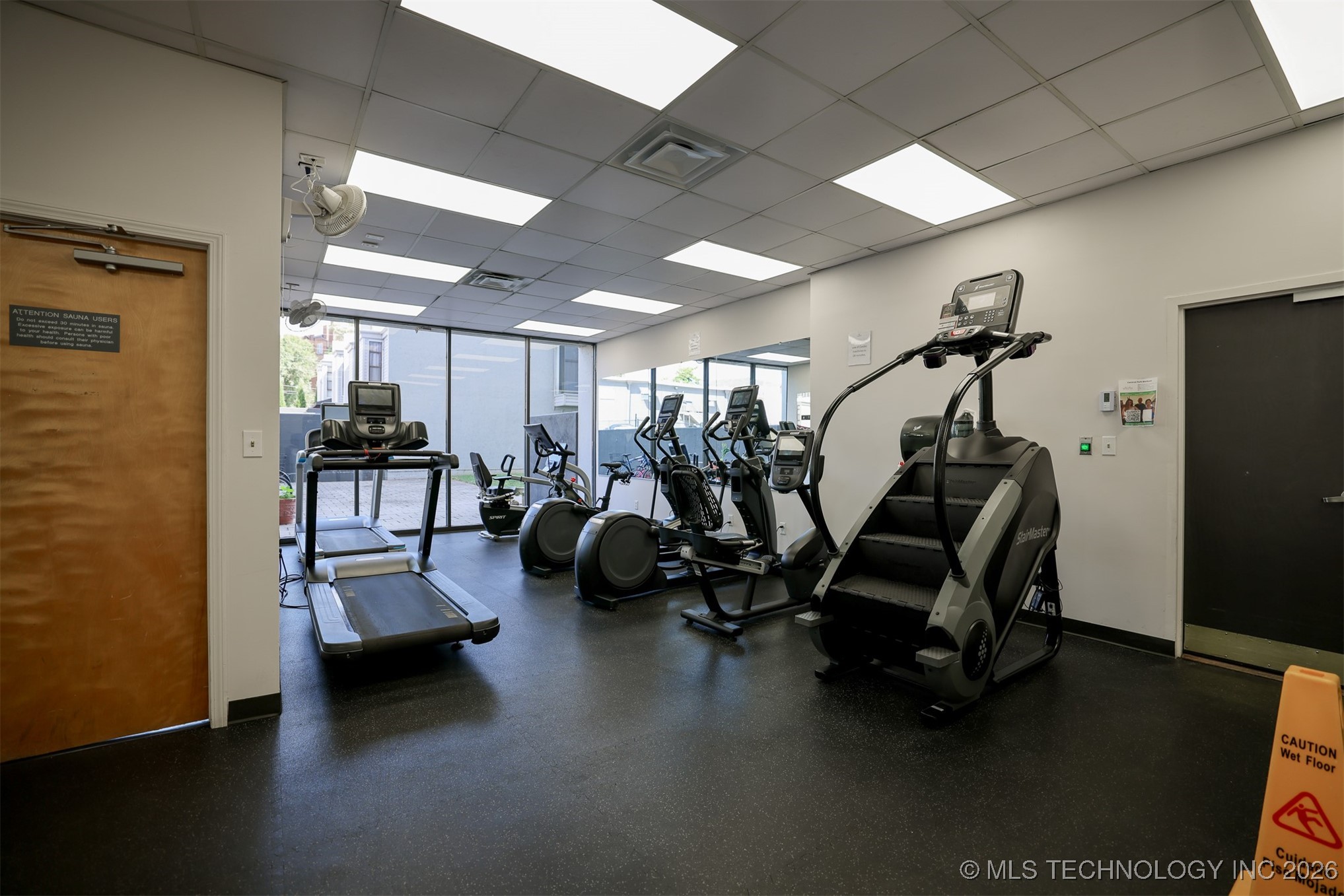 450 W 7th Street 1905 Property Photo 71