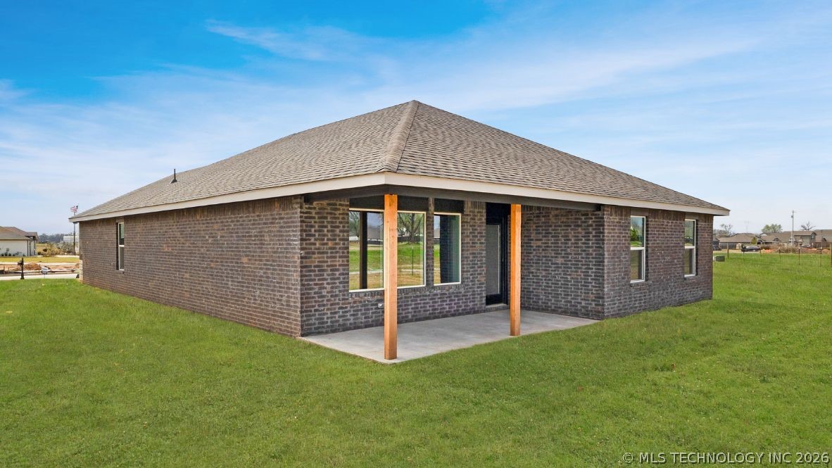 9903 E 135th Street S Property Photo 3