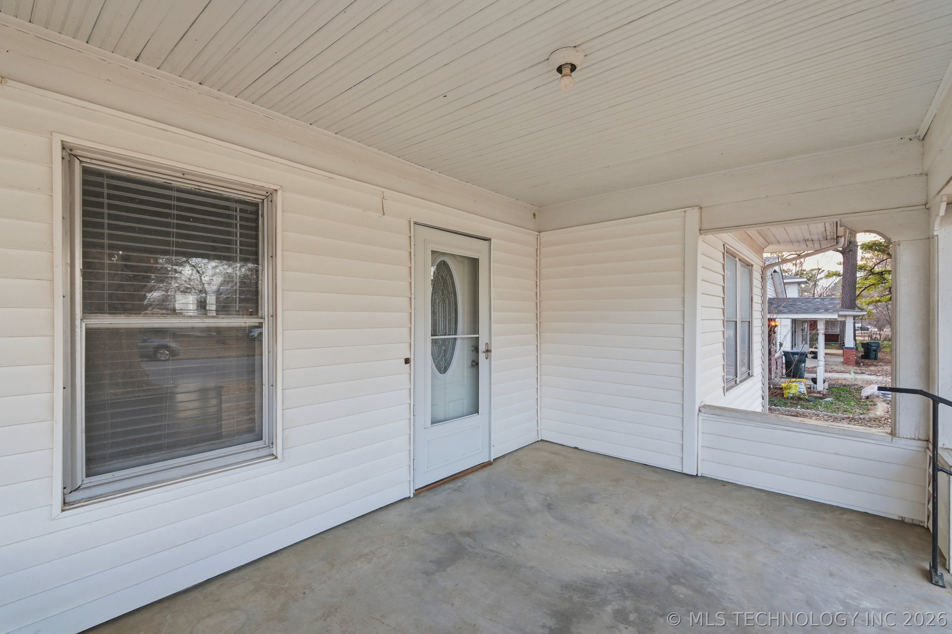 1408 E 6th Street Property Photo 4