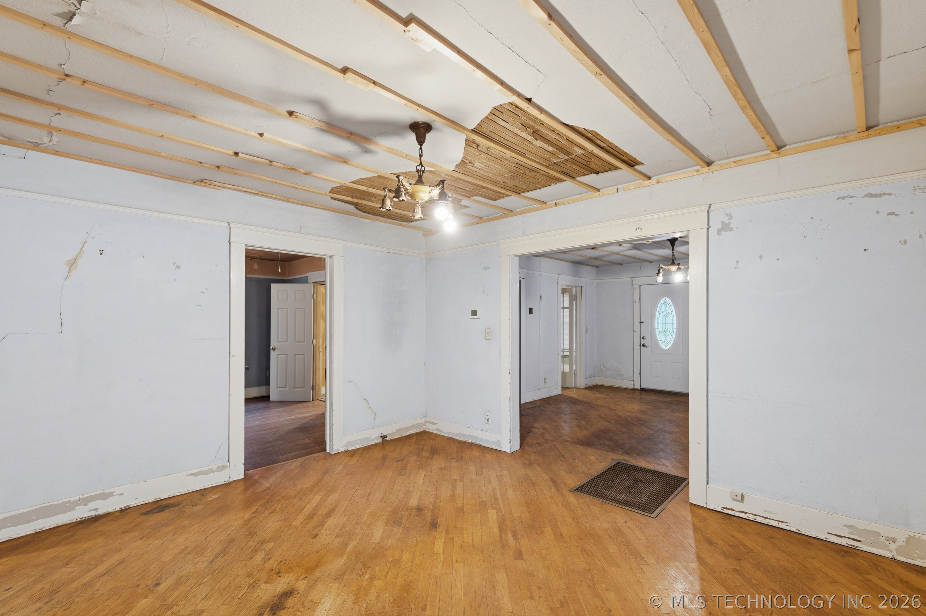 1408 E 6th Street Property Photo 11