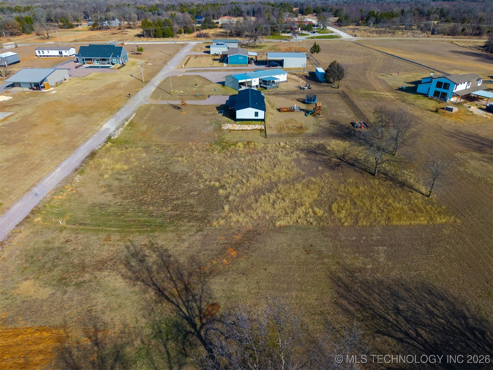 000 Whitlock Way Property Photo 9