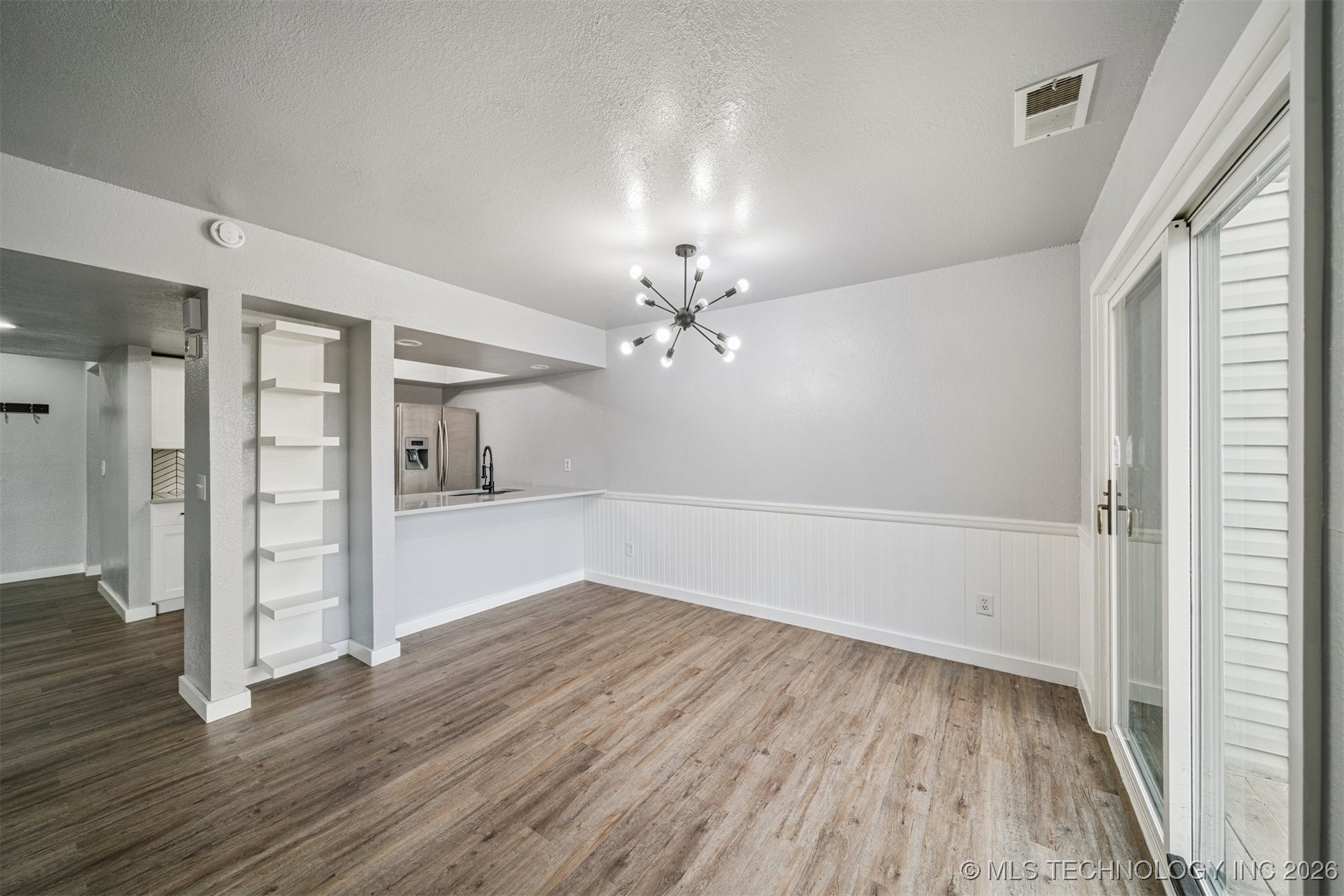 3146 S 101st East Avenue 1201 Property Photo 9