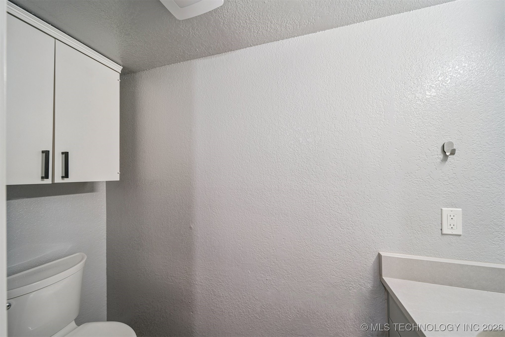 3146 S 101st East Avenue 1201 Property Photo 15