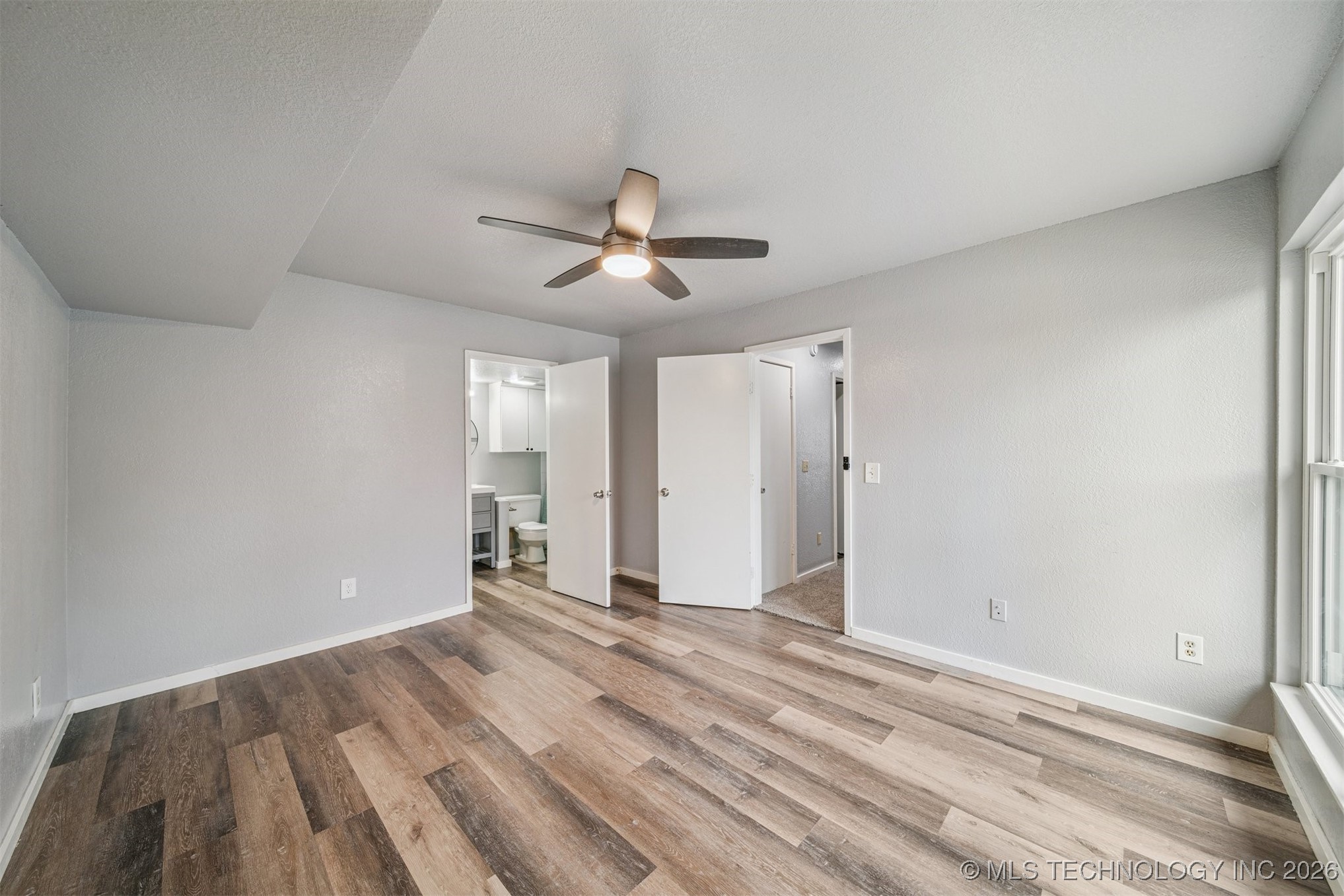 3146 S 101st East Avenue 1201 Property Photo 18