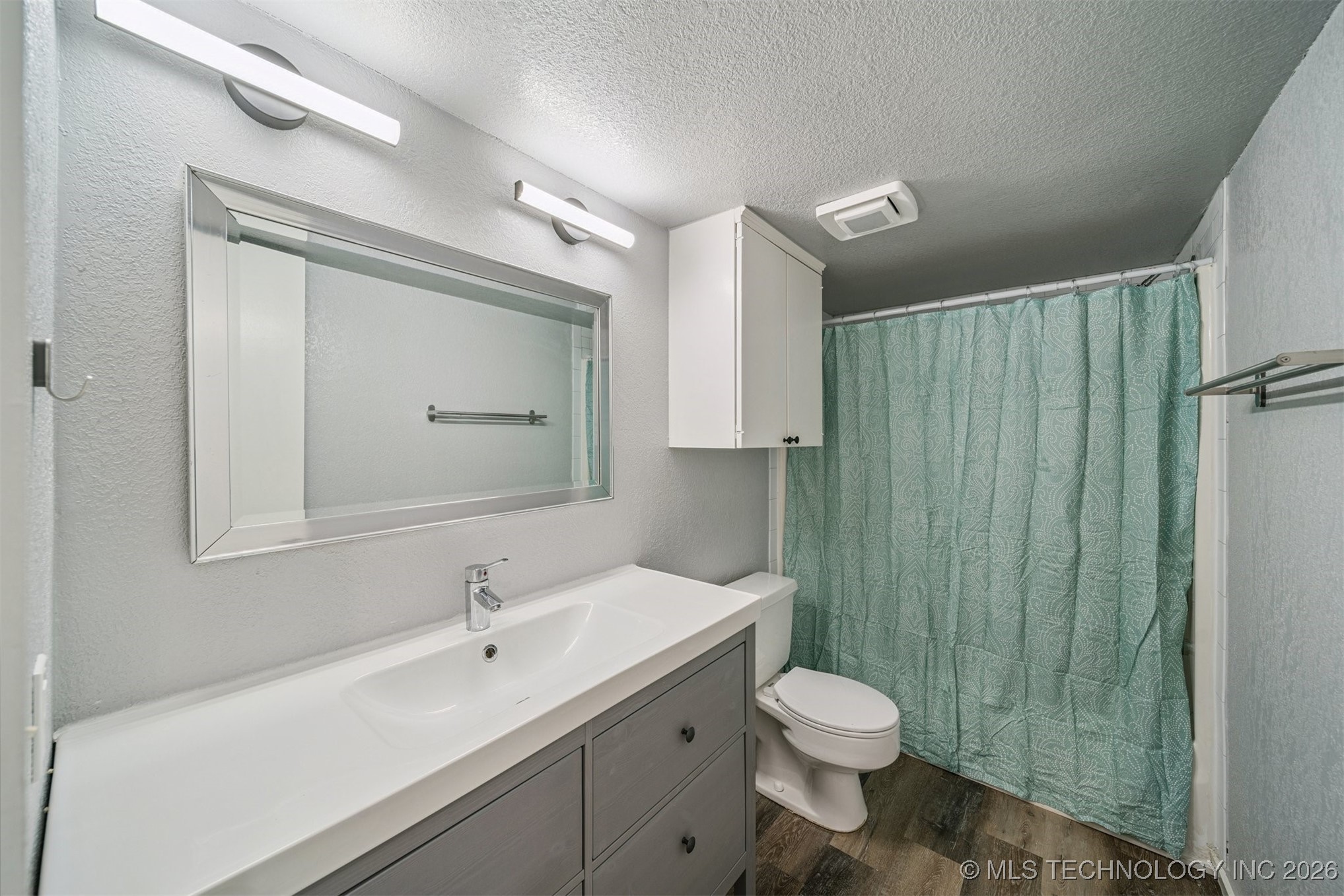 3146 S 101st East Avenue 1201 Property Photo 25