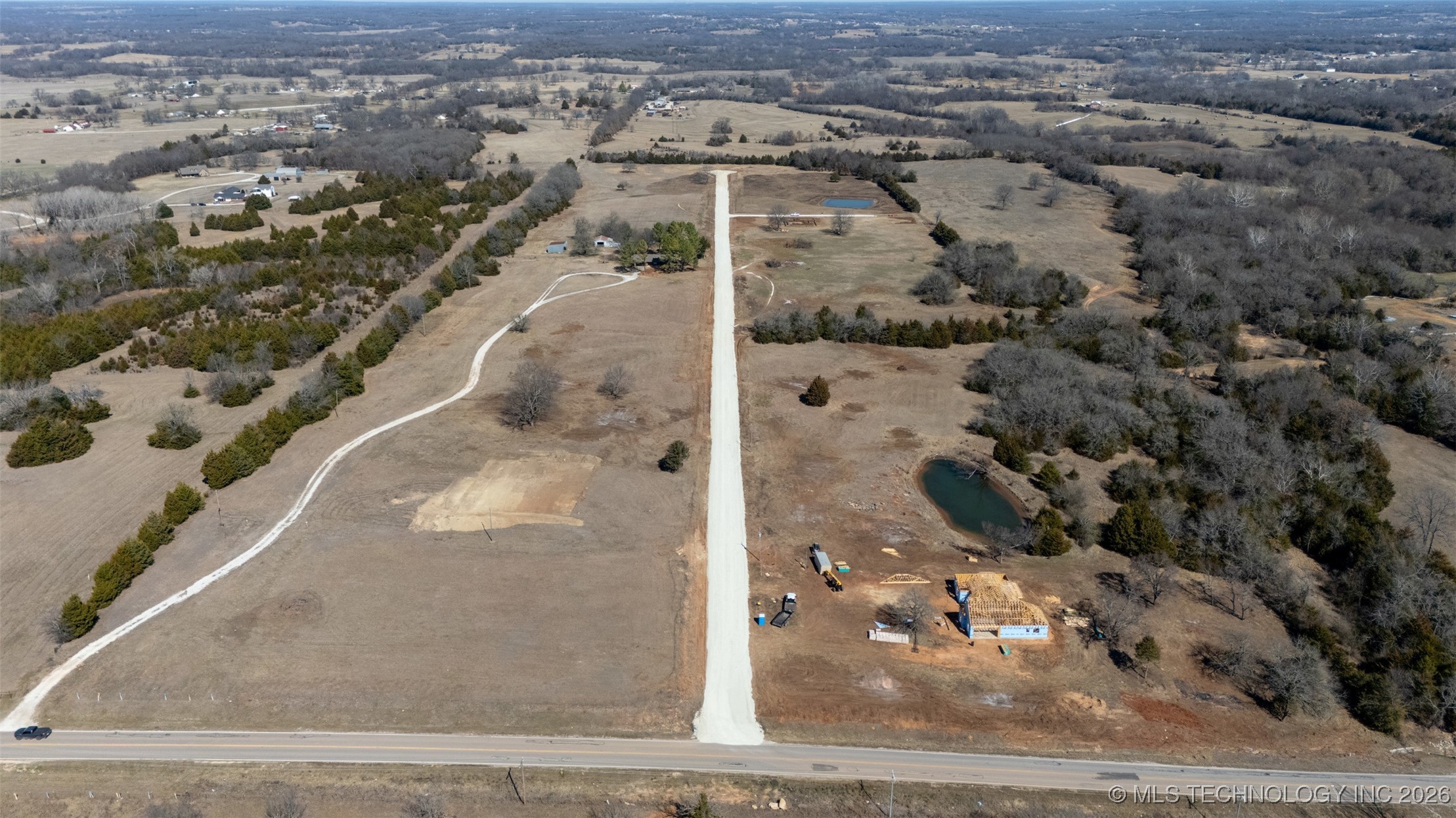 16957 County Road 3523 Property Photo 6