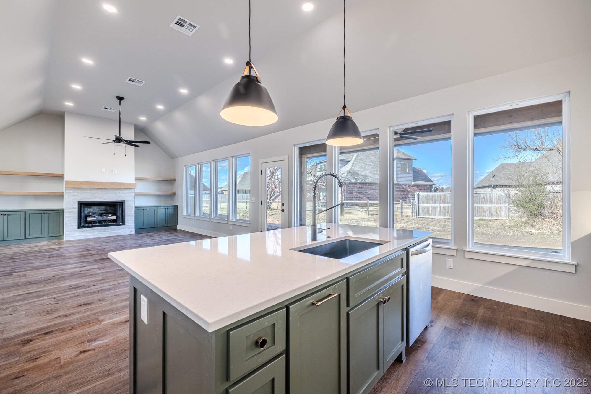 23285 E 106th Street S Property Photo 14