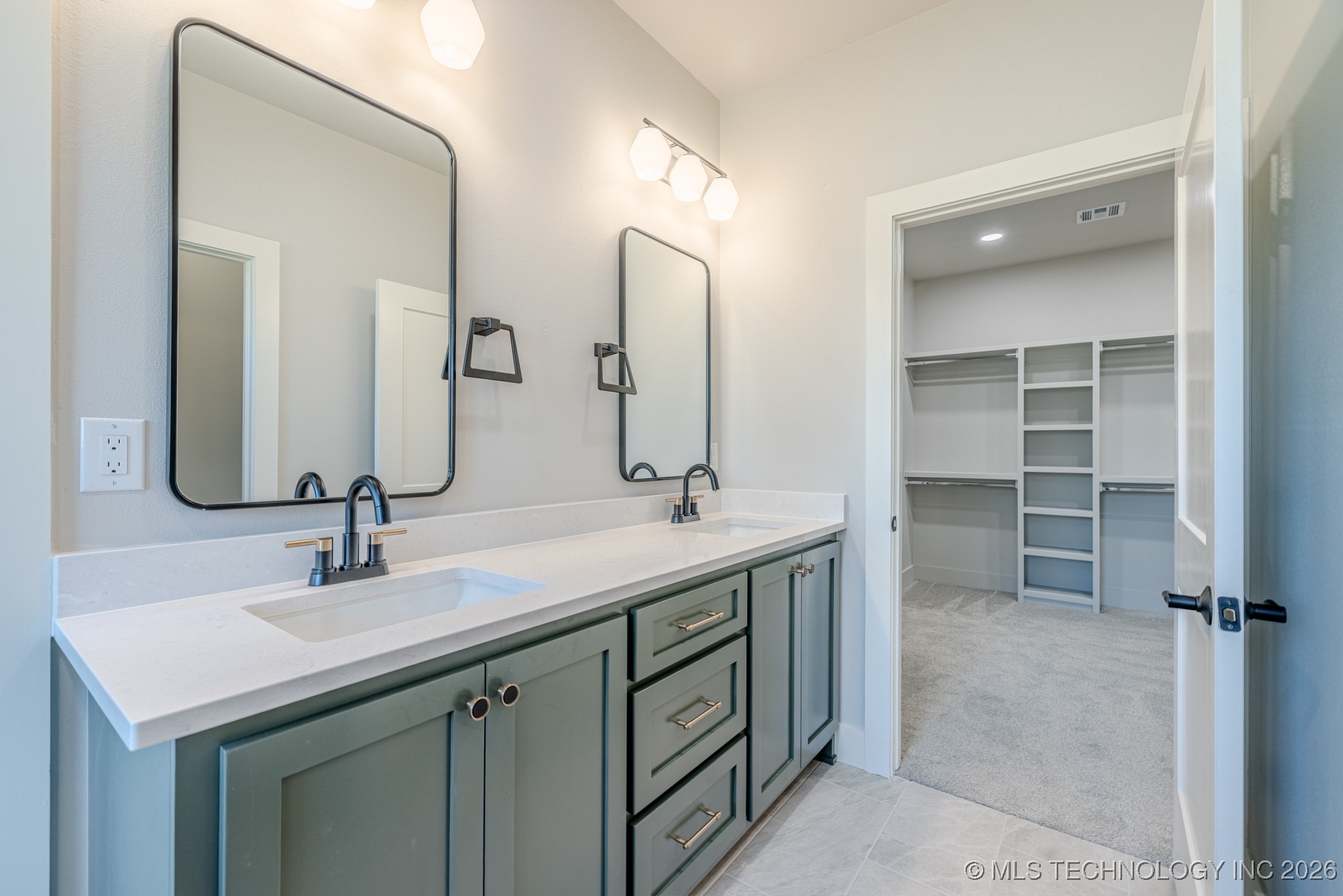 23285 E 106th Street S Property Photo 25