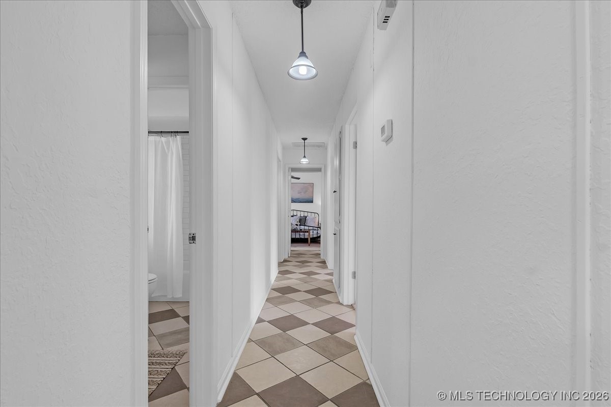 1905 W Indianola Street Property Photo 27