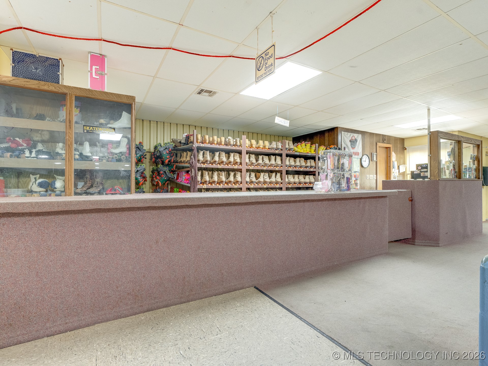 2020 W 1st Property Photo 5