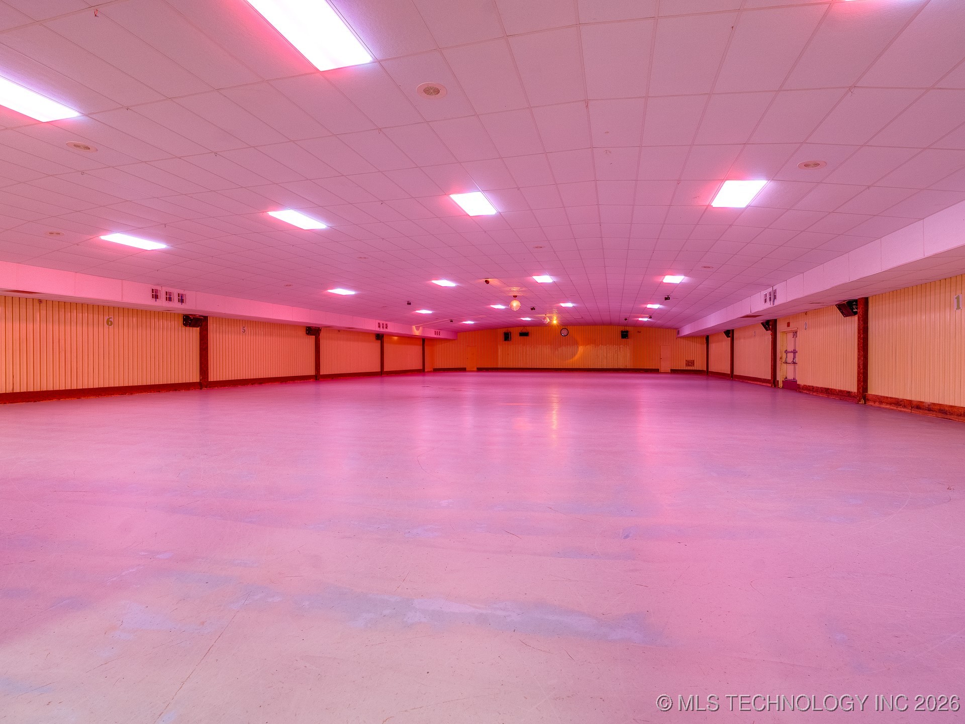 2020 W 1st Property Photo 13