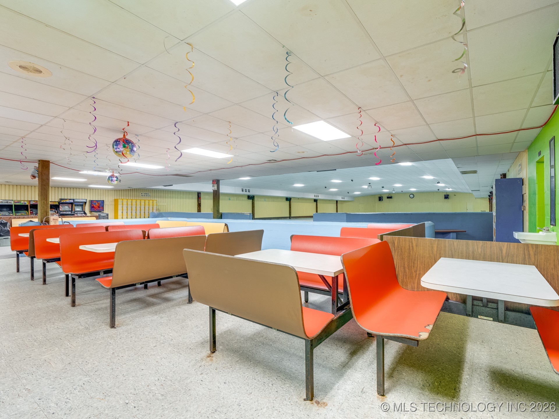 2020 W 1st Property Photo 23