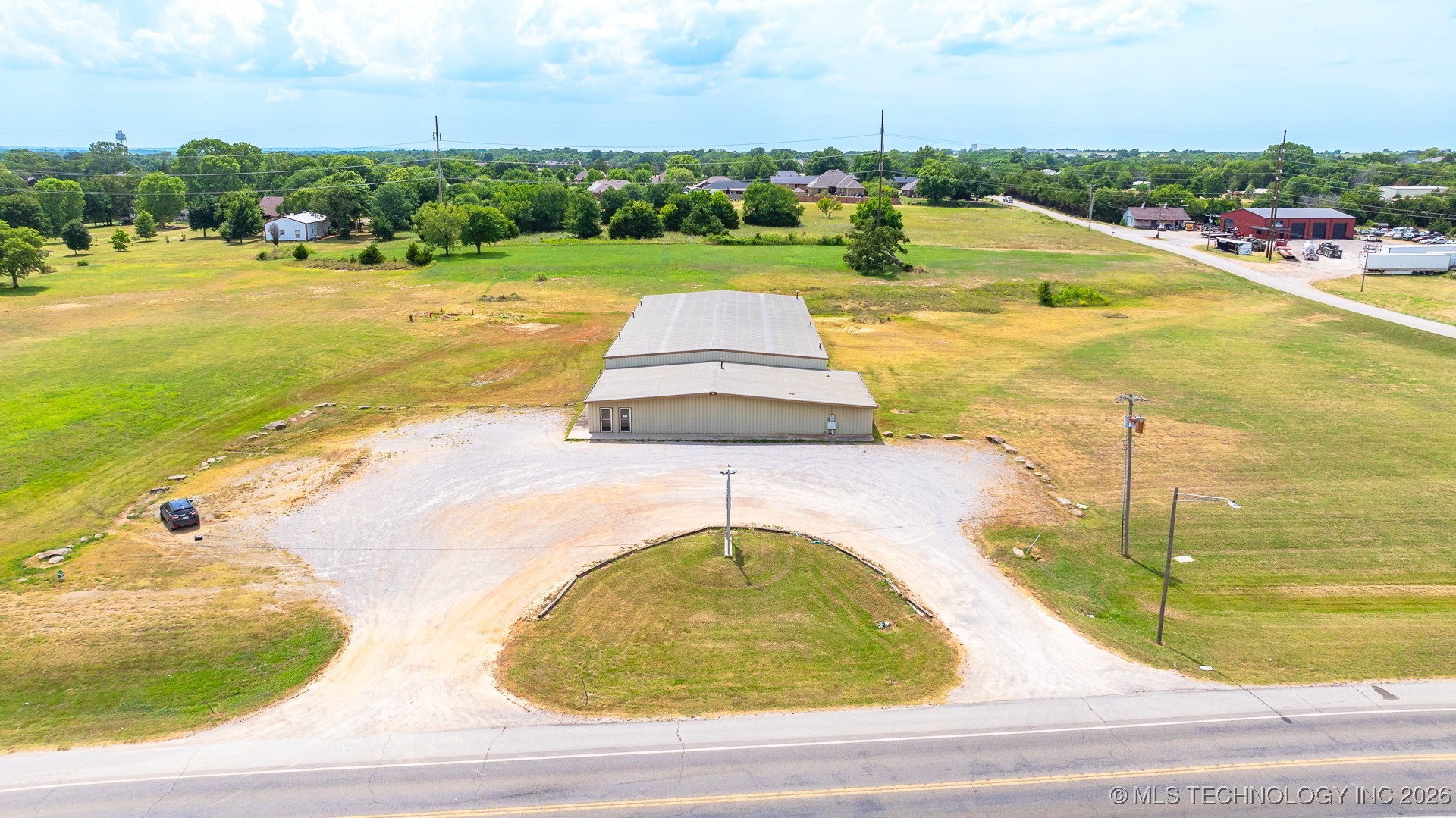 2020 W 1st Property Photo 25