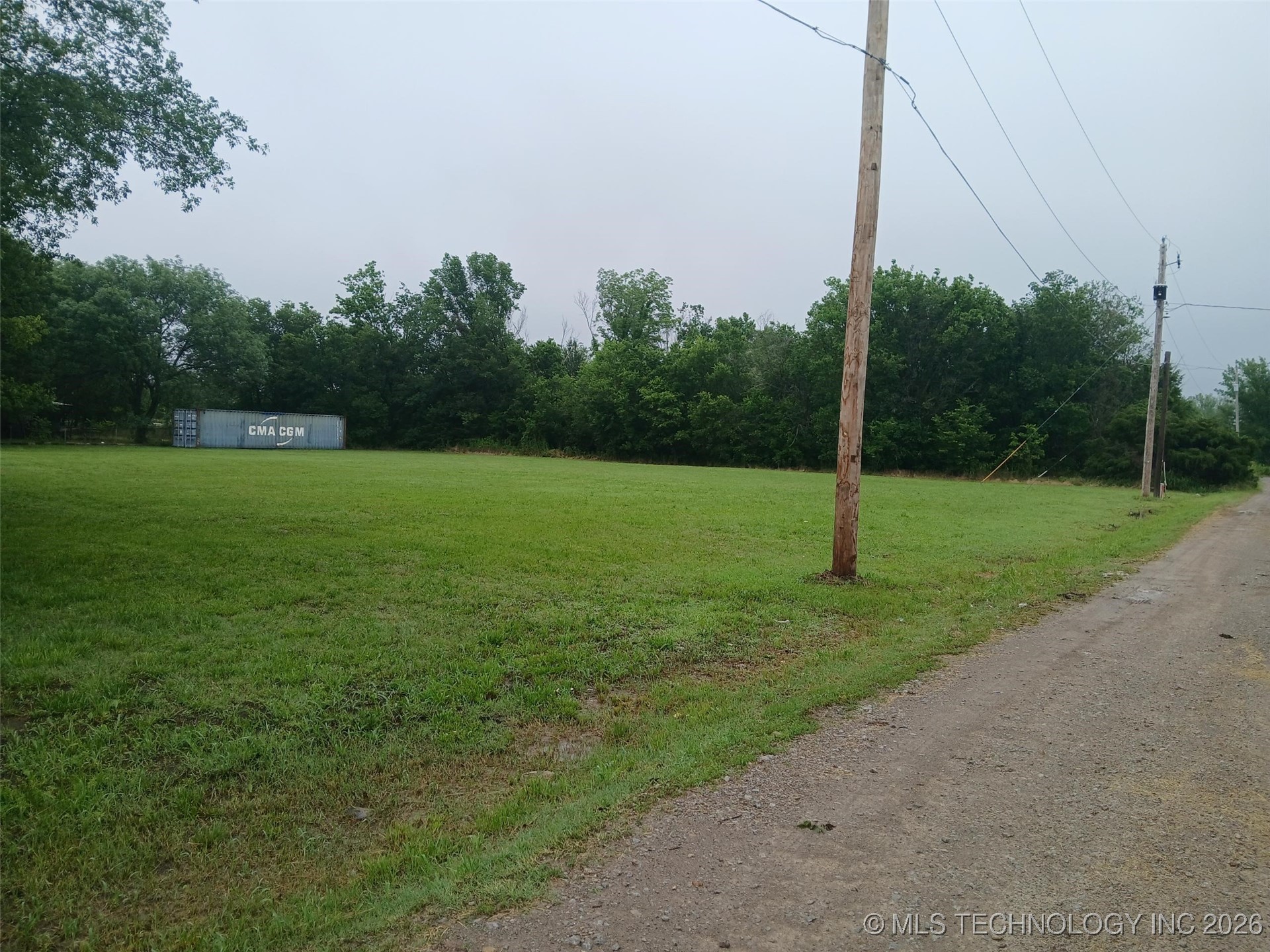 E Shawnee Avenue Property Photo 3