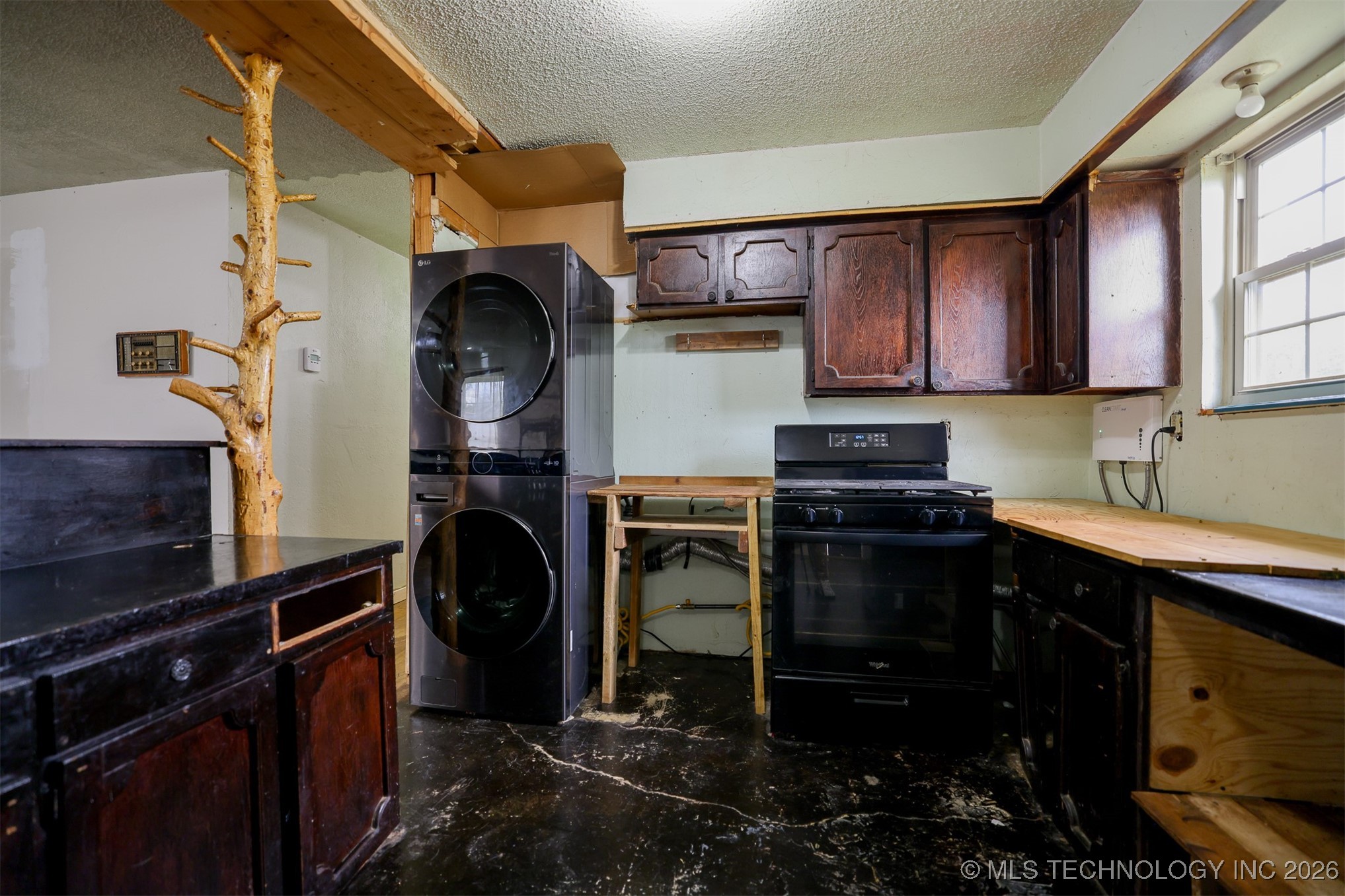 1421 S Cedar Street Property Photo 17