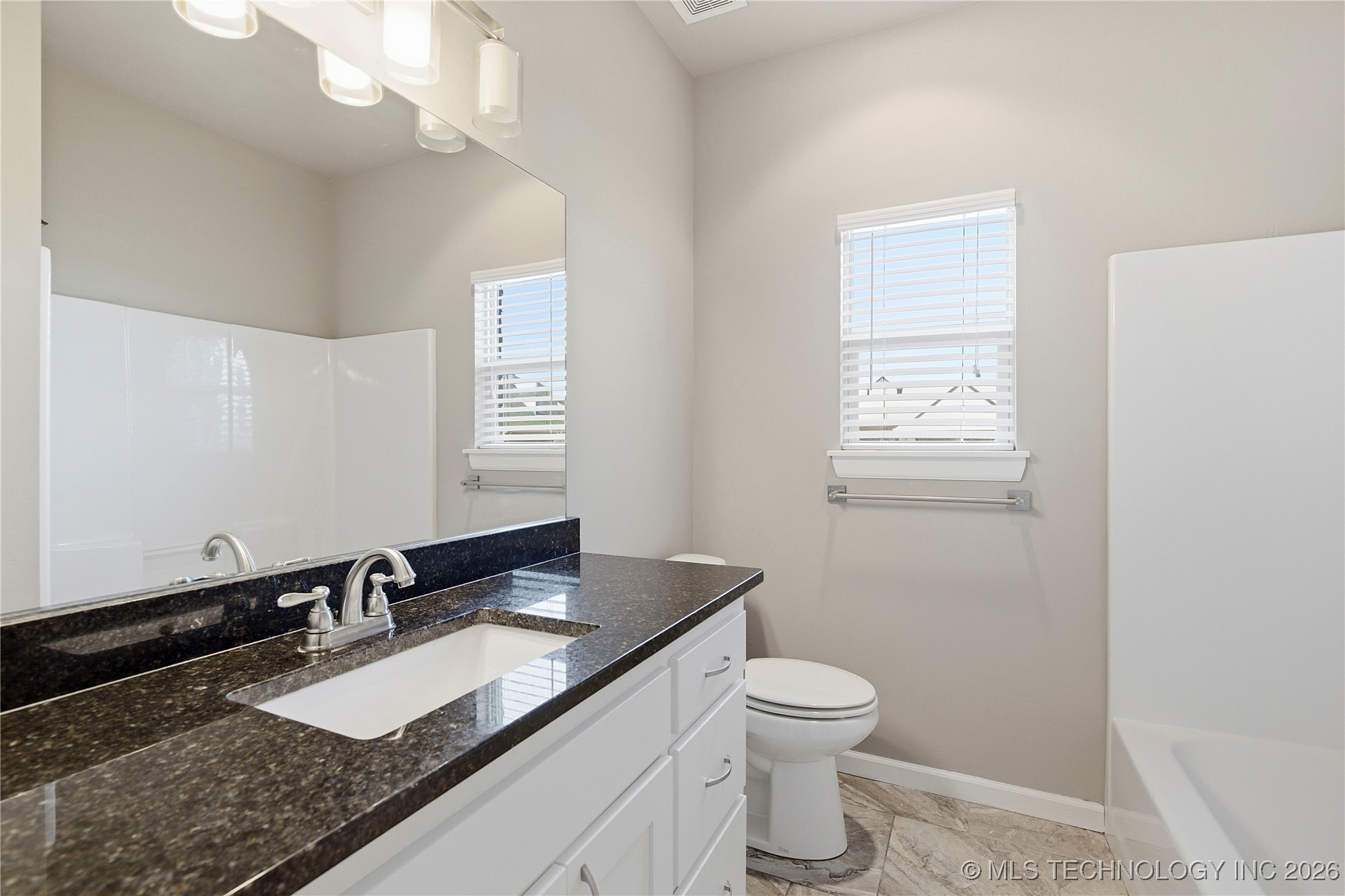 10402 S 226th East Avenue Property Photo 20