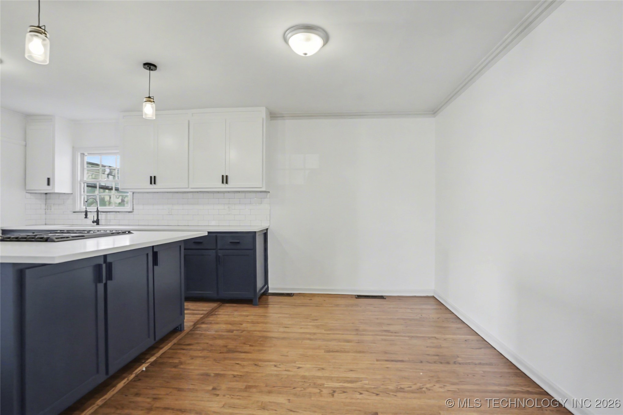 1111 S Vandalia Avenue Property Photo 18