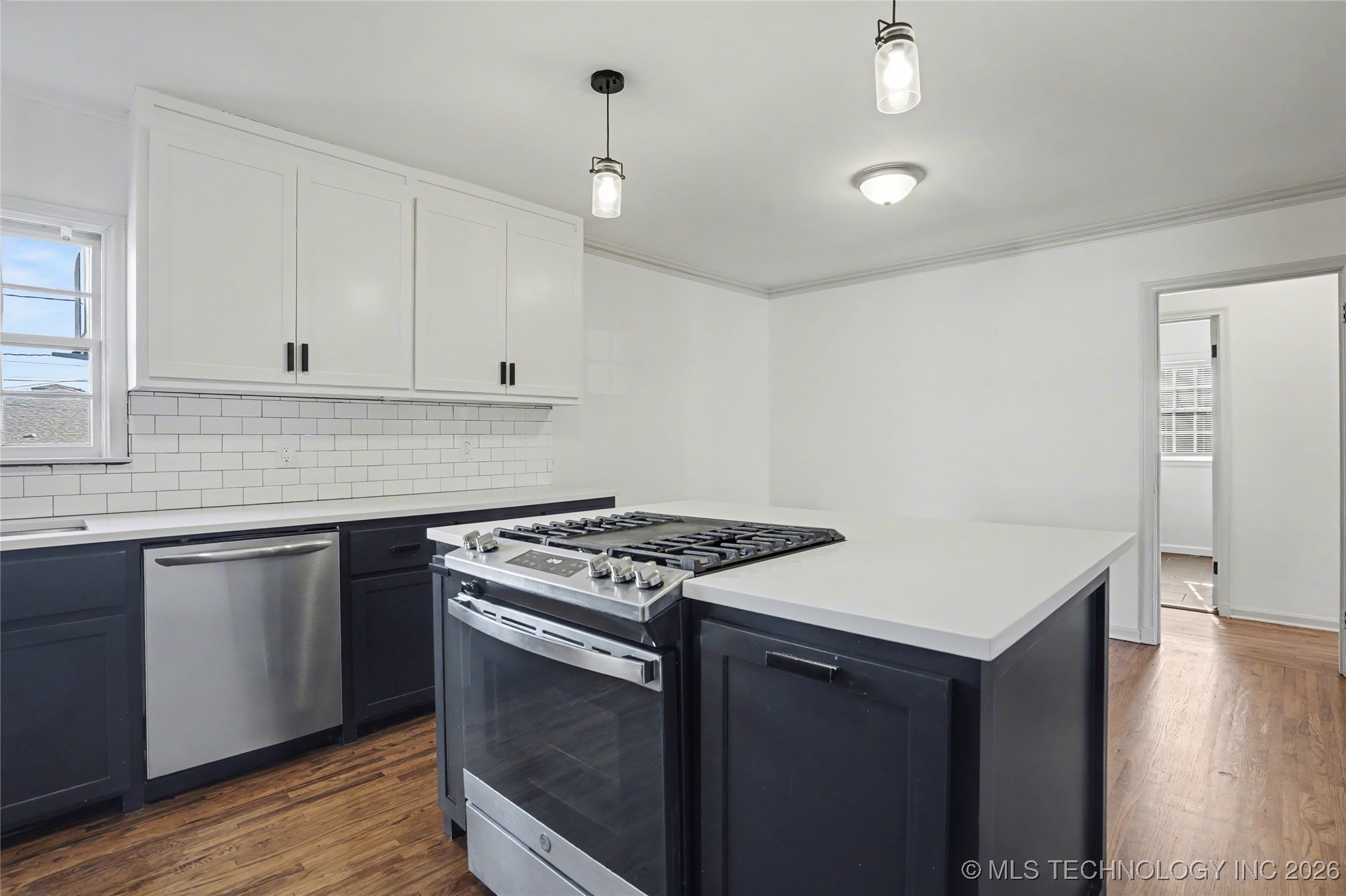 1111 S Vandalia Avenue Property Photo 21