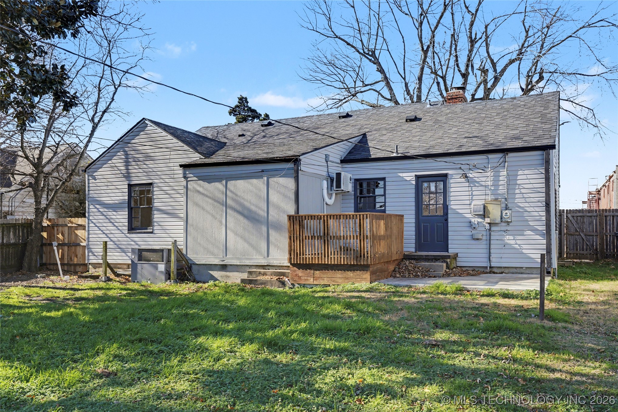 1111 S Vandalia Avenue Property Photo 33