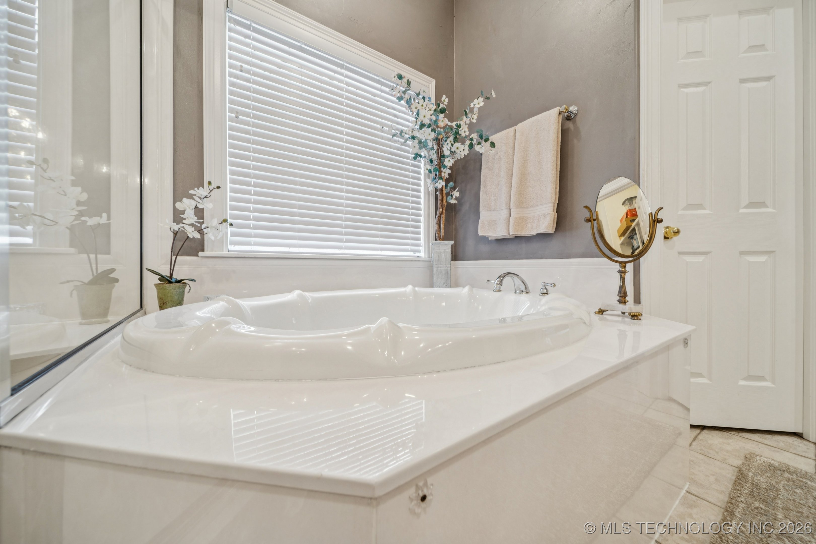 3423 River Bend Road Property Photo 31