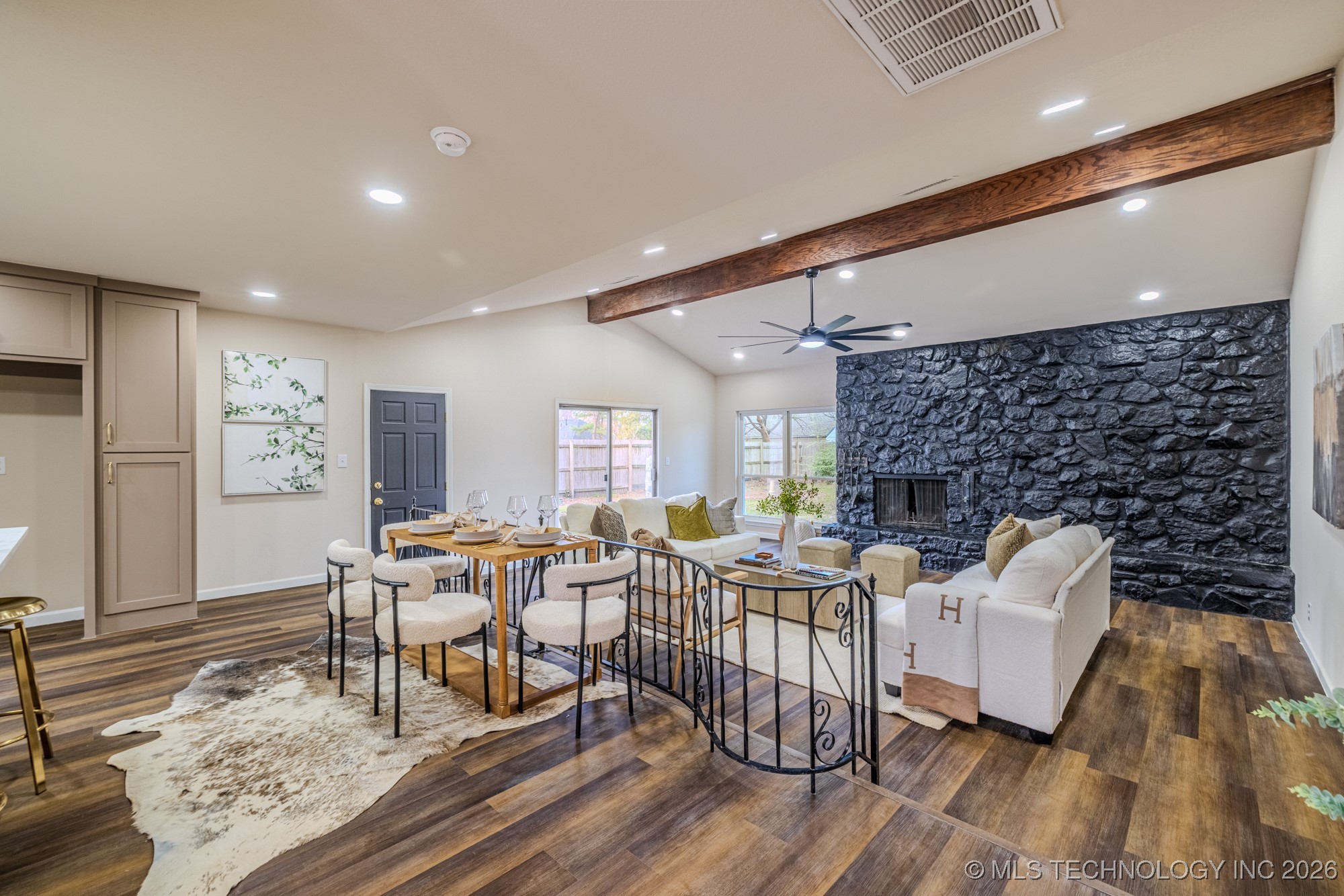 2107 E 52nd Place Property Photo 7