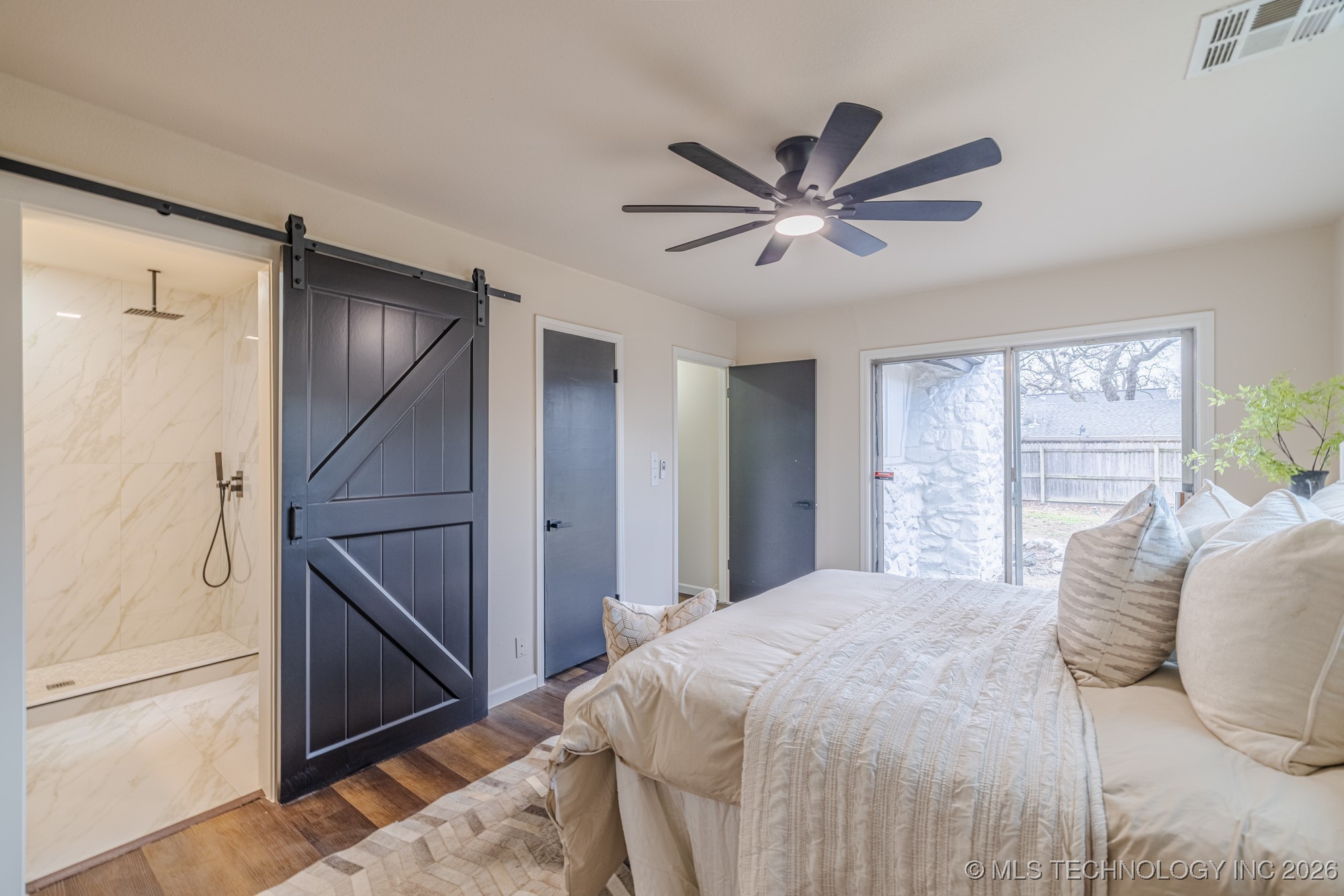 2107 E 52nd Place Property Photo 29