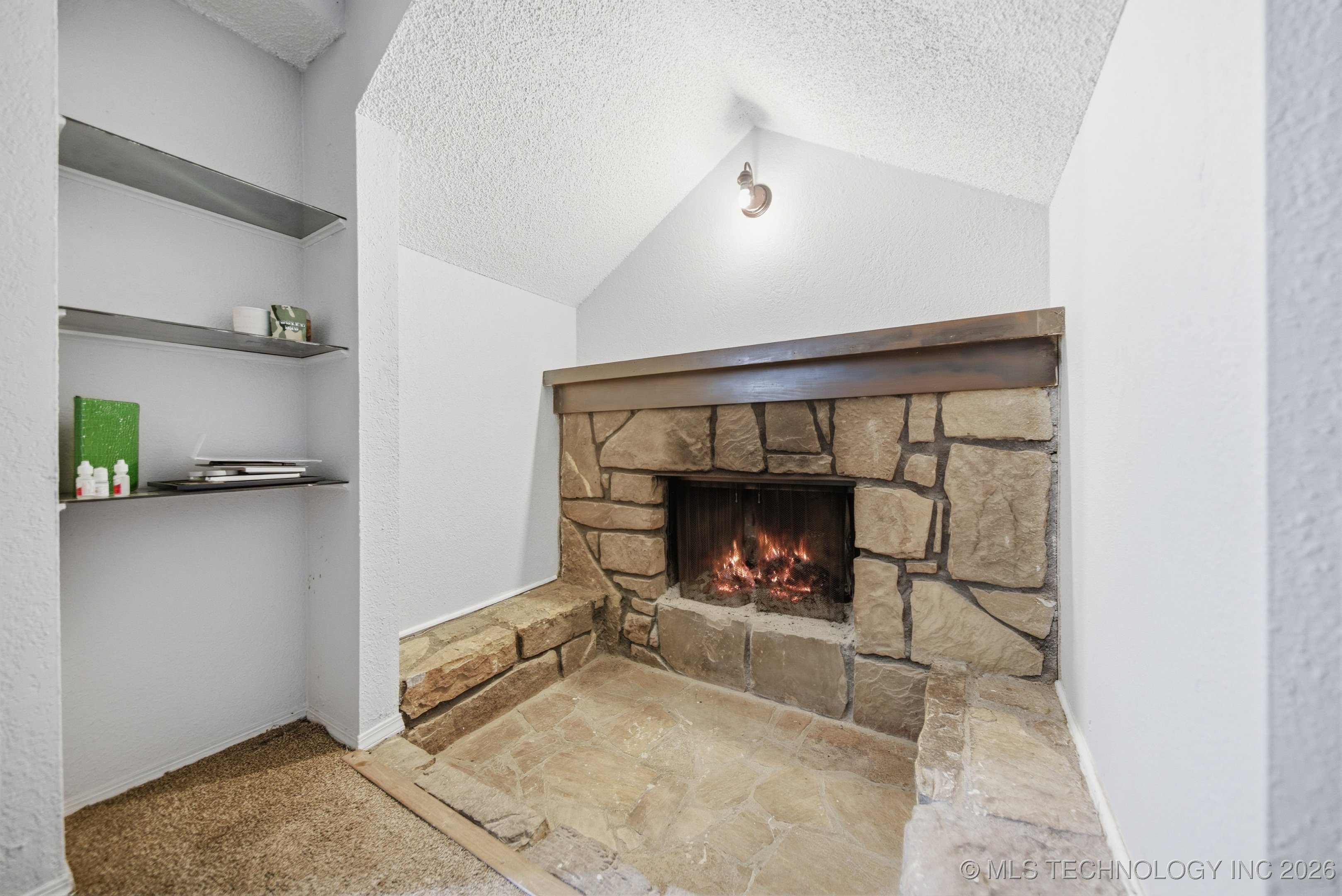 2215 E 67th Street 1511 Property Photo 7