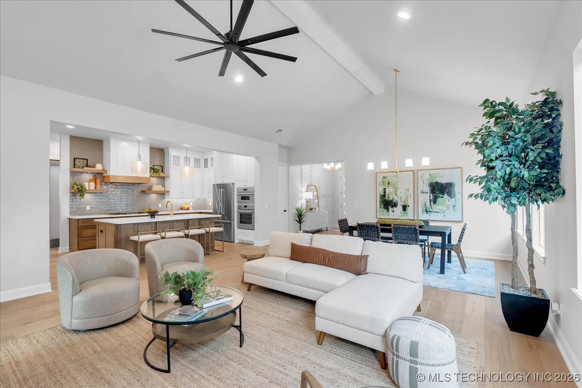 1207 N 71st Place Property Photo 7