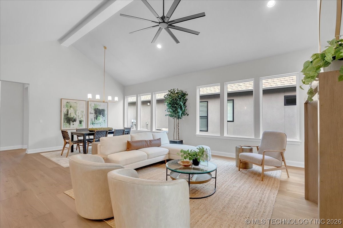 1207 N 71st Place Property Photo 8