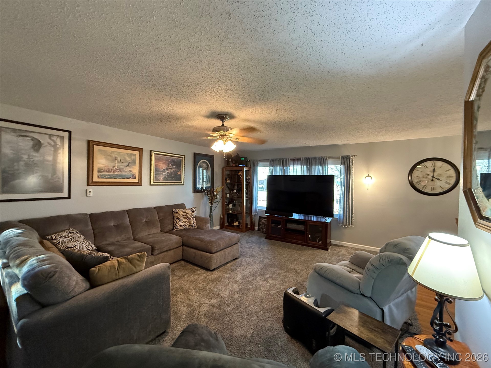 2404 Tull Avenue Property Photo 4