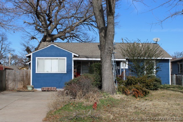 307 E 46th Street Property Photo 2