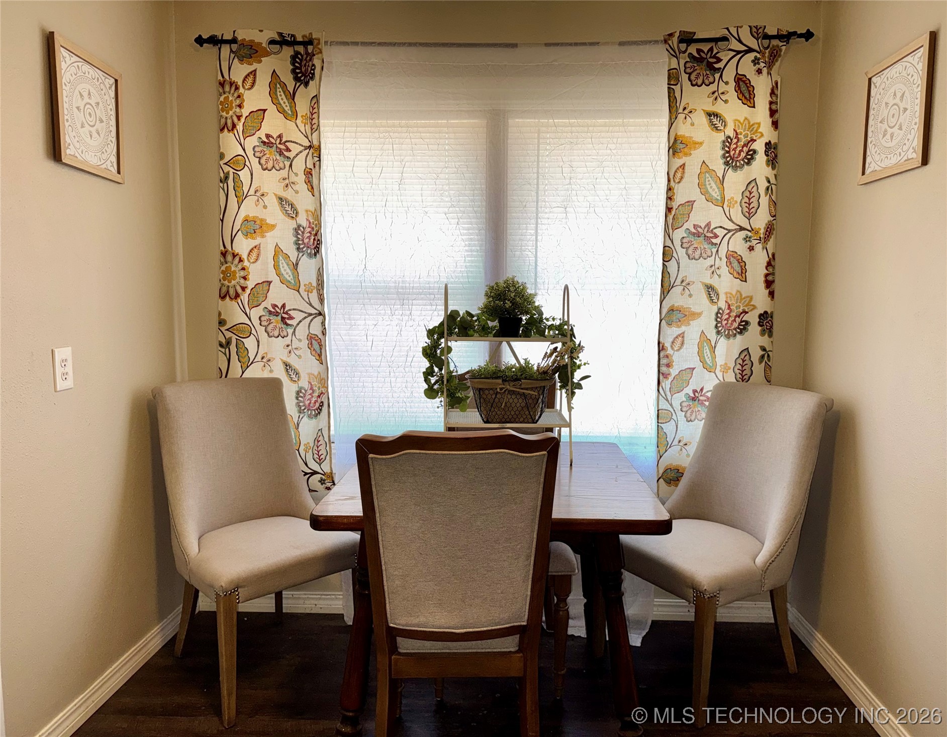 108 Maple Street Property Photo 7