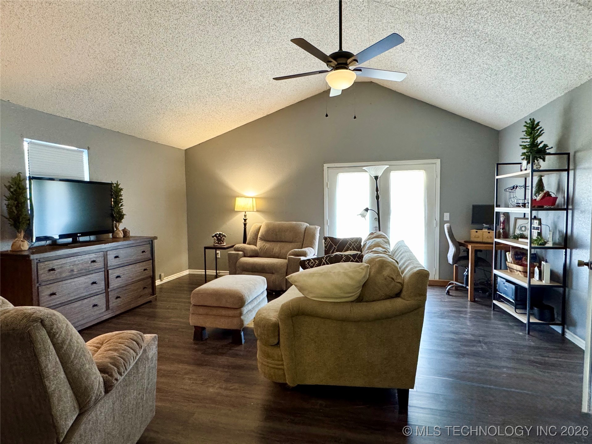 108 Maple Street Property Photo 15