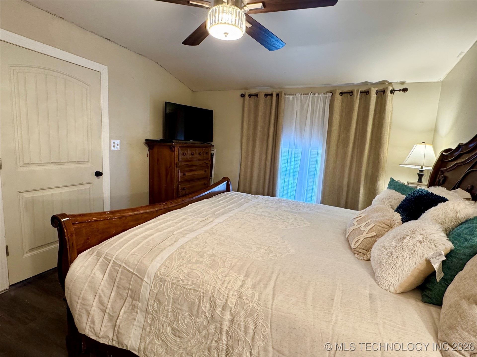 108 Maple Street Property Photo 29